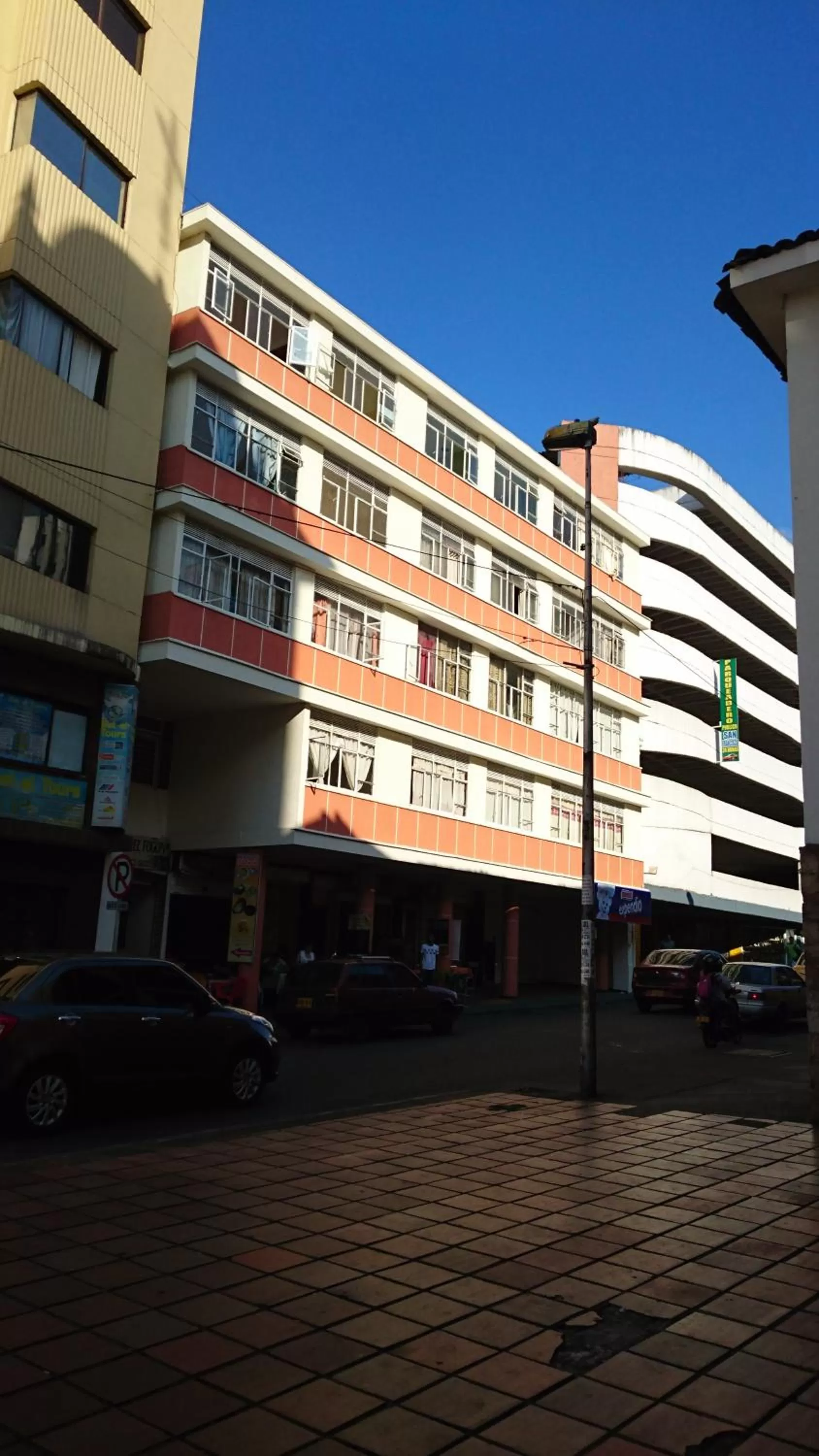 Property Building in 554 Apartments