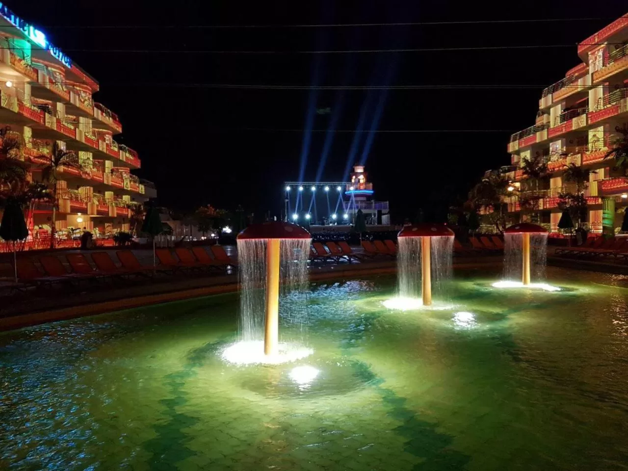Swimming pool in Club Hotel Eilat - All Suites Hotel