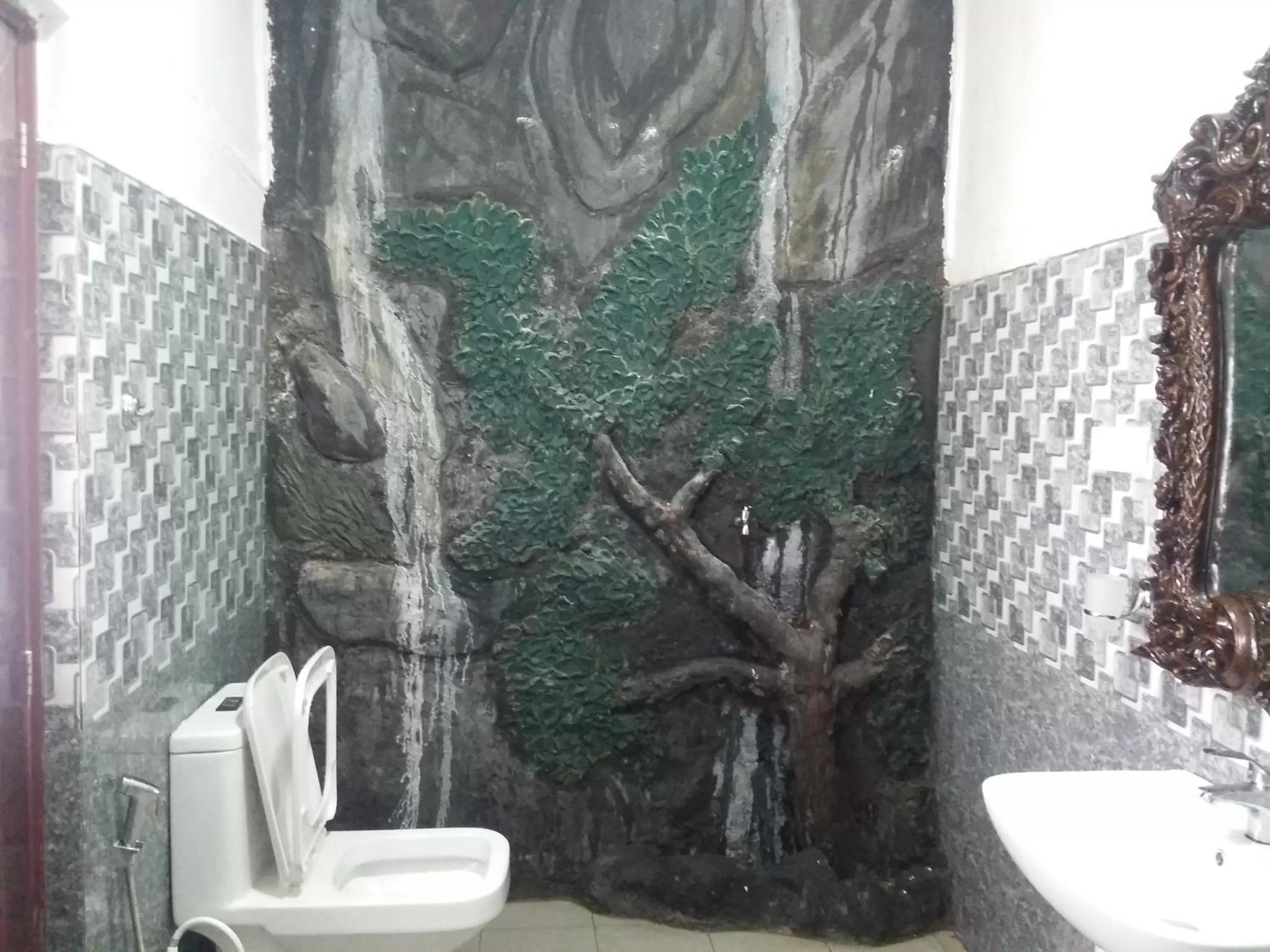 Ella Lucky Panoramic