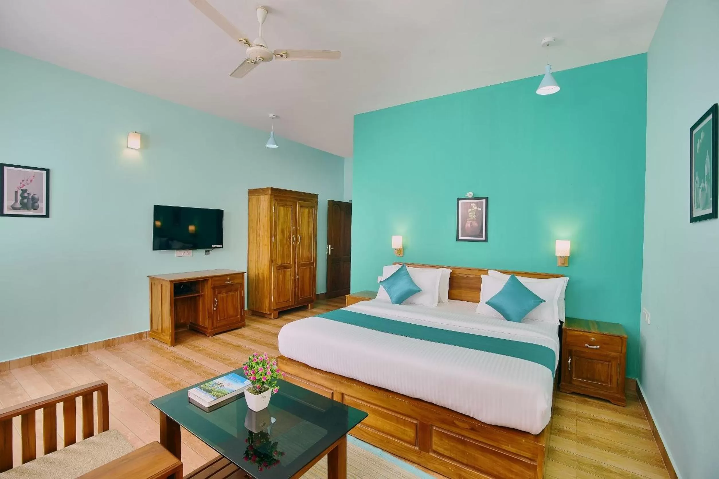 TV and multimedia, Bed in Zenha Resorts