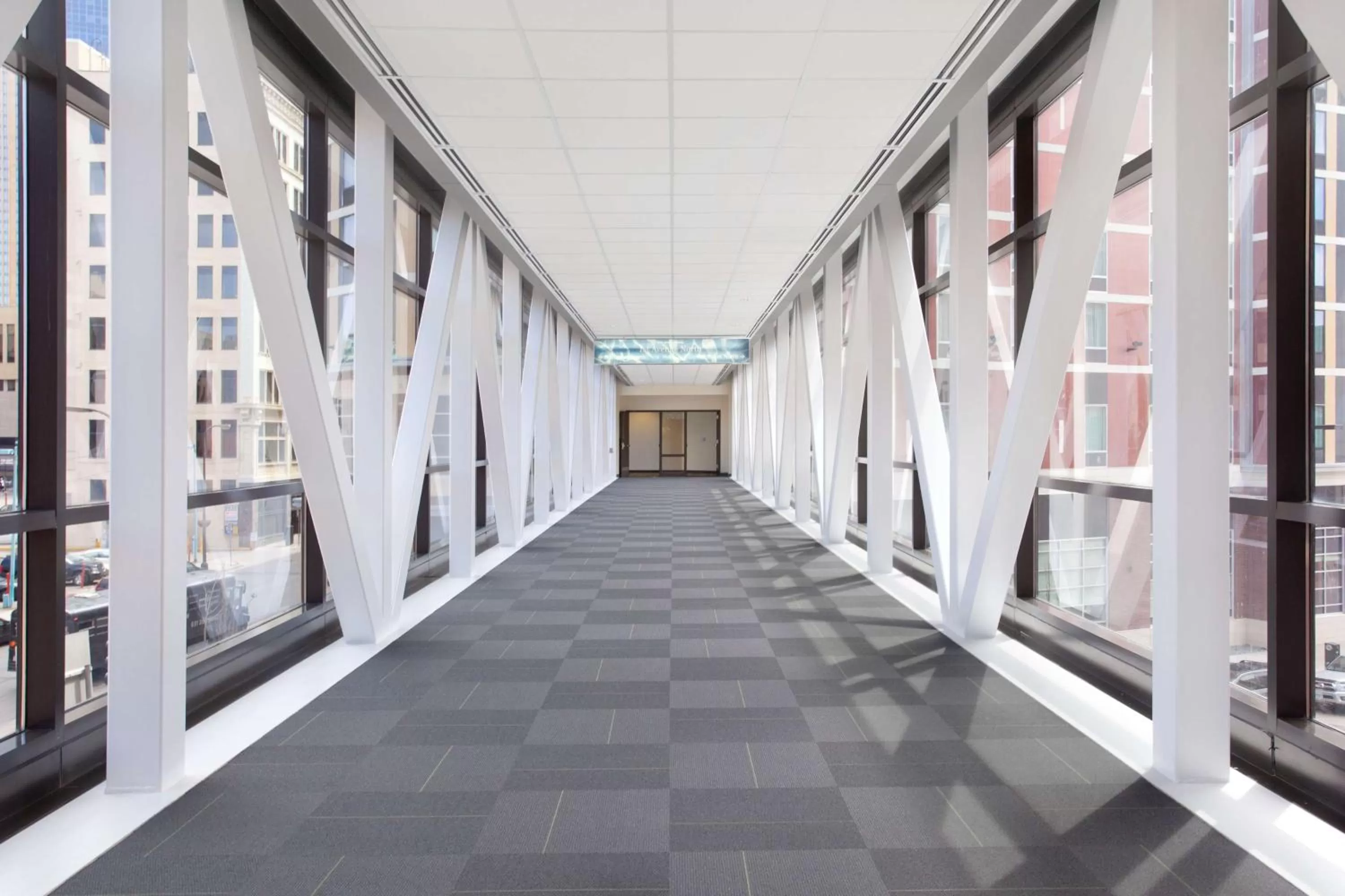 Lobby or reception in Hampton Inn & Suites - Minneapolis/Downtown