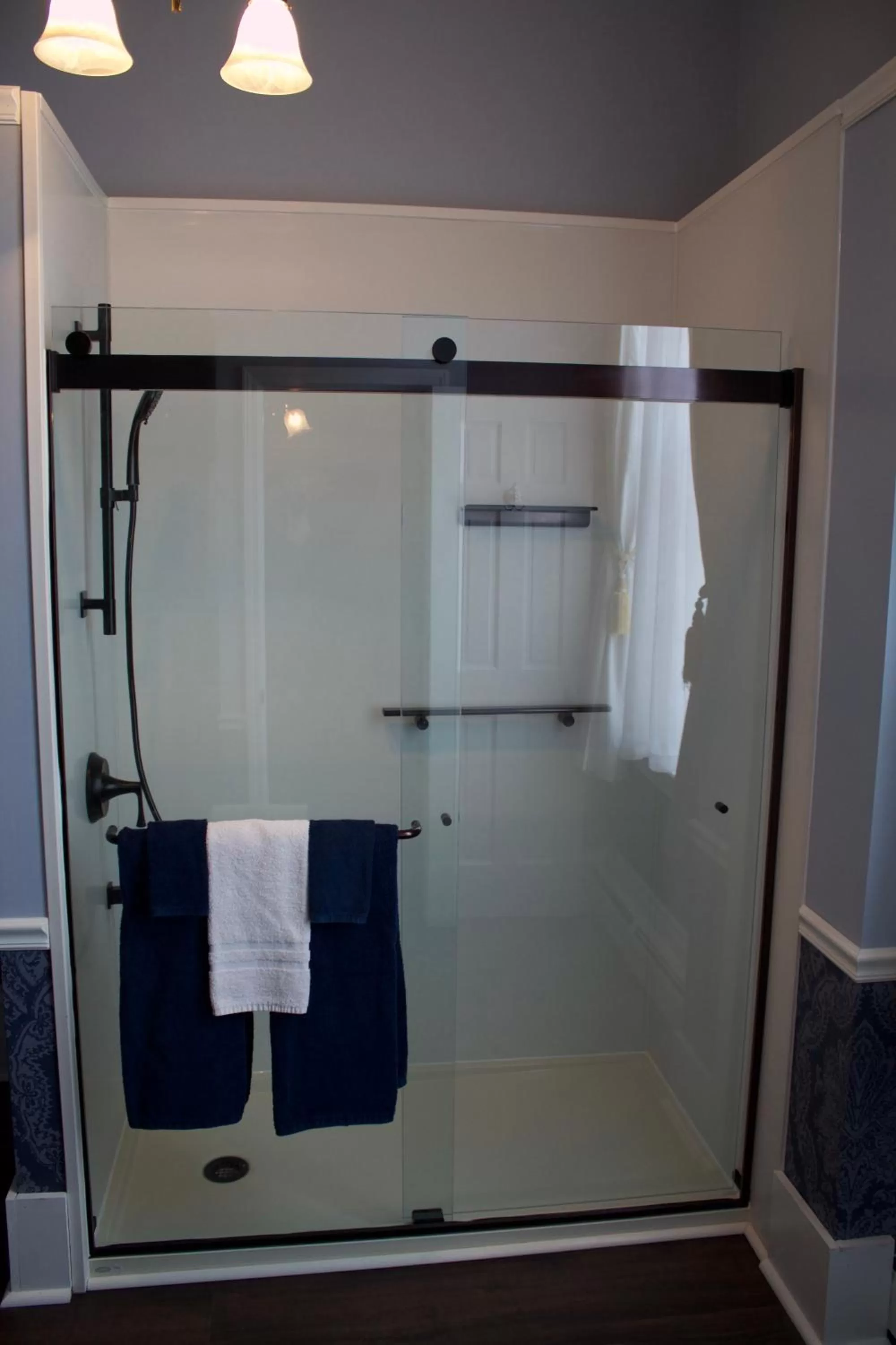 Shower, Bathroom in The Gridley Inn B&B