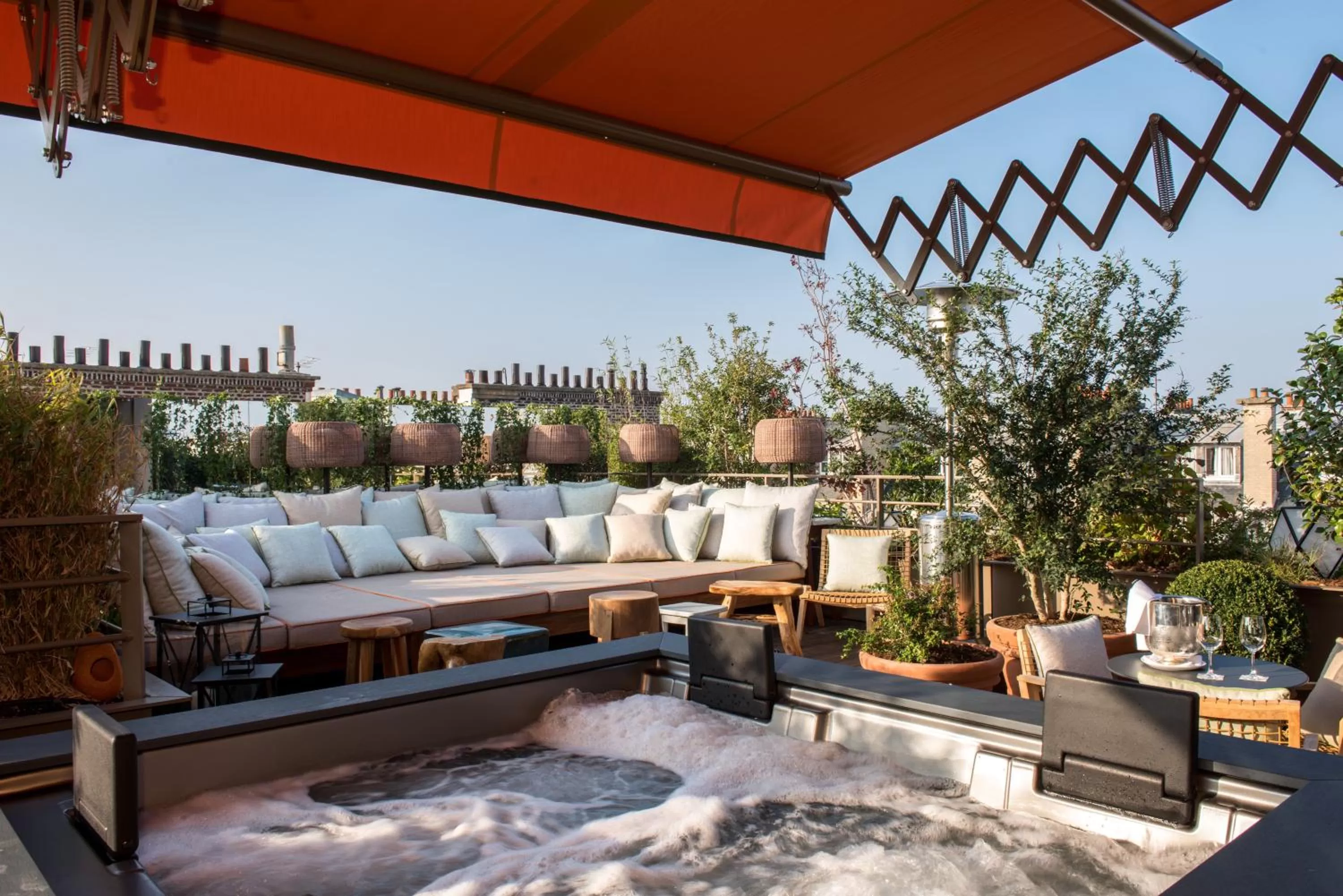 Balcony/Terrace in Brach Paris - Evok Collection