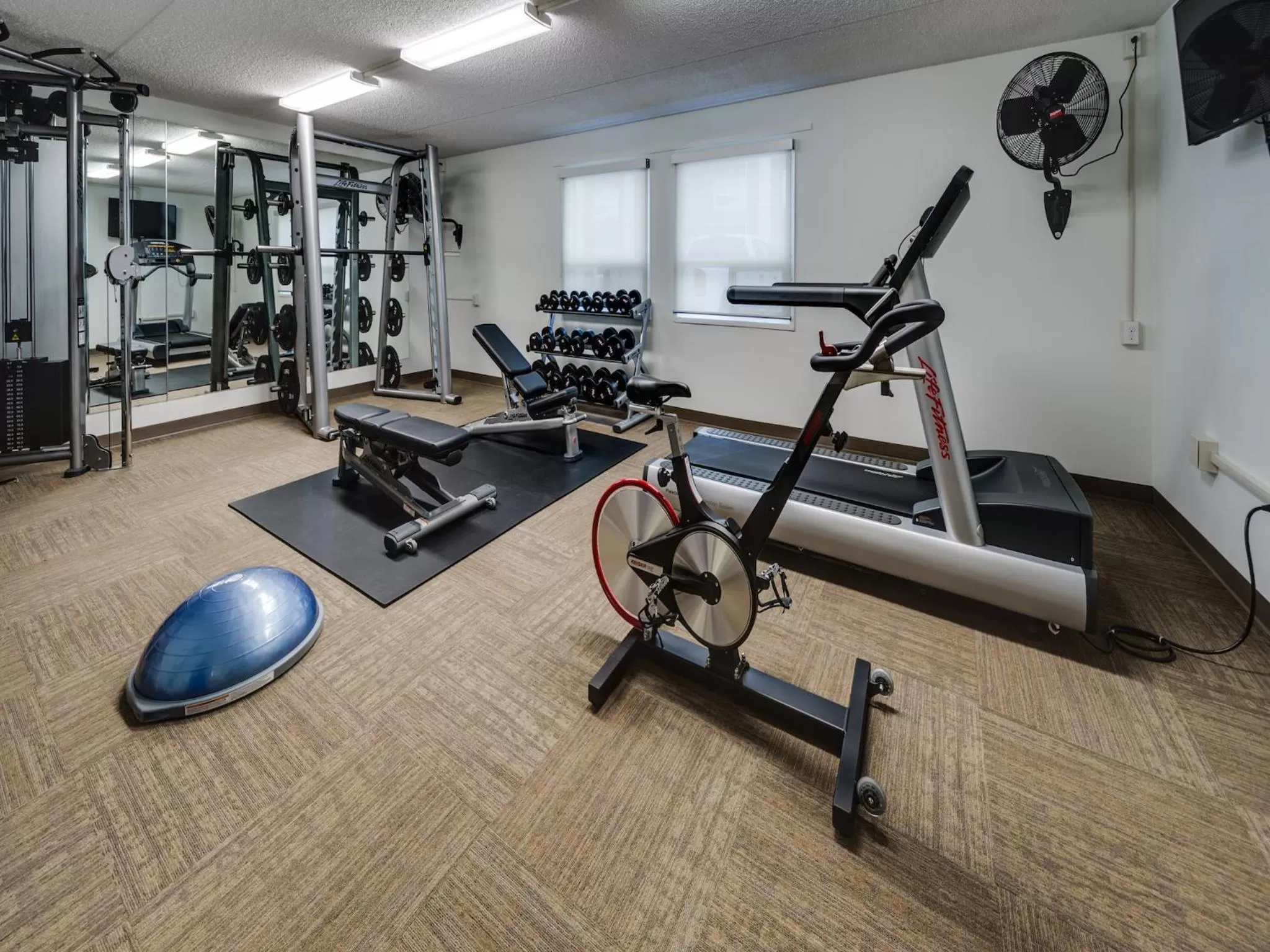 Fitness centre/facilities in Heritage Inn Hotel & Convention Centre - Brooks