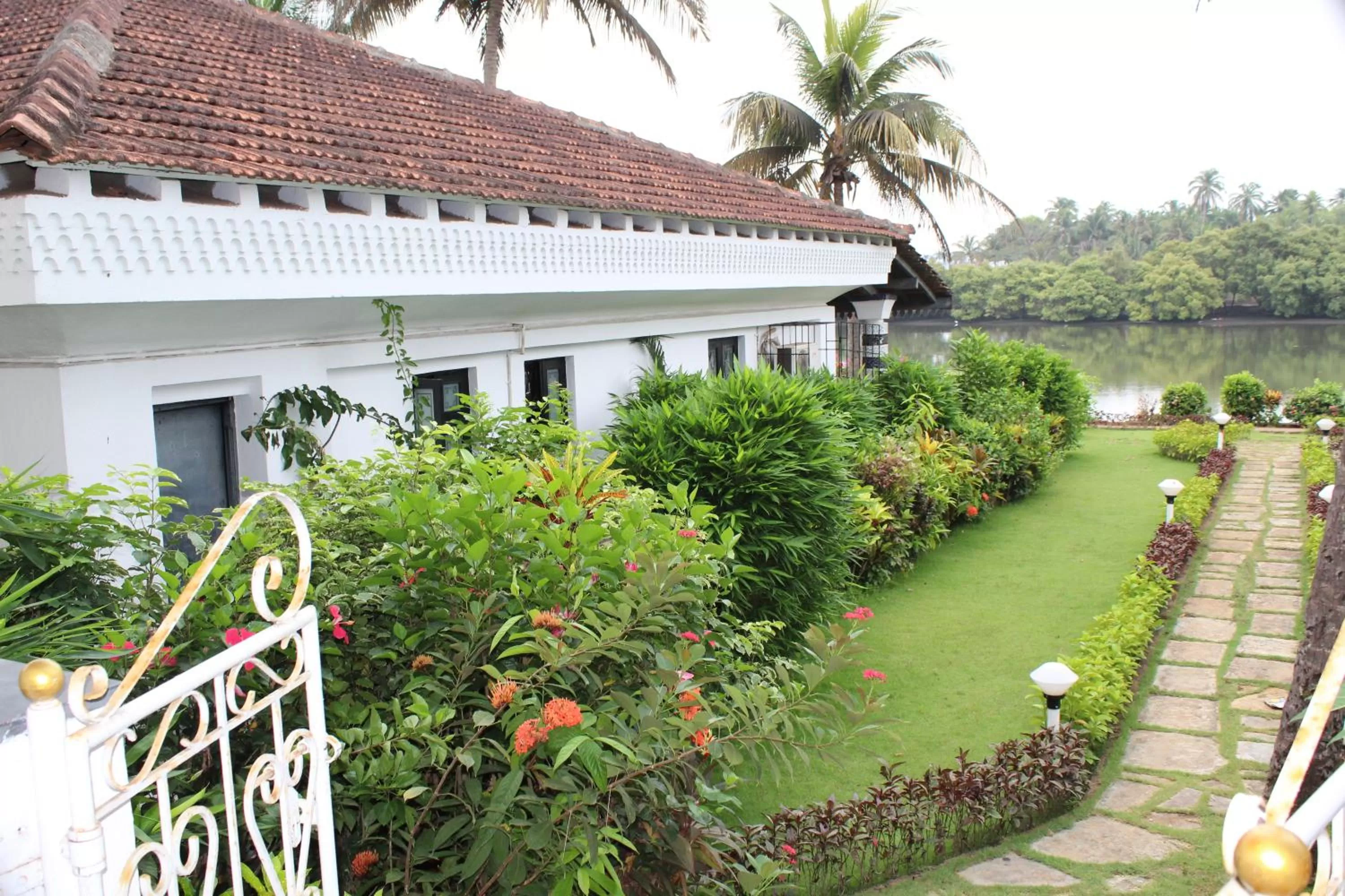 Shikara Beach Resort