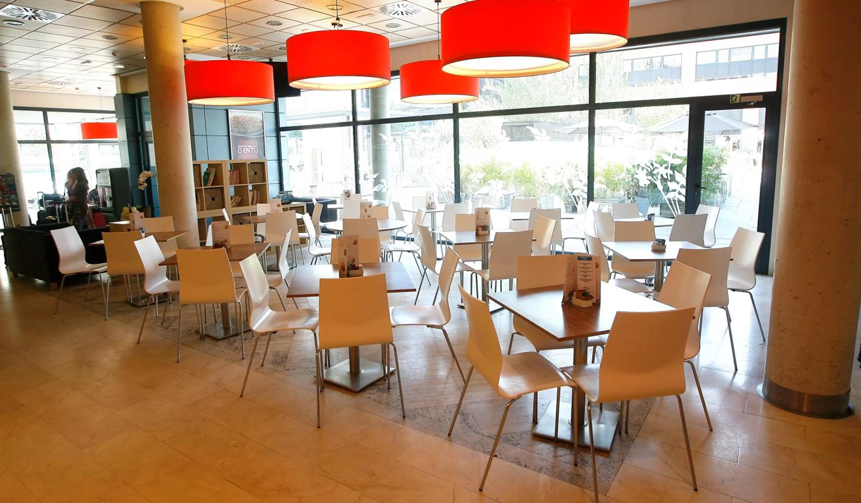 Restaurant/places to eat in Travelodge Torrelaguna