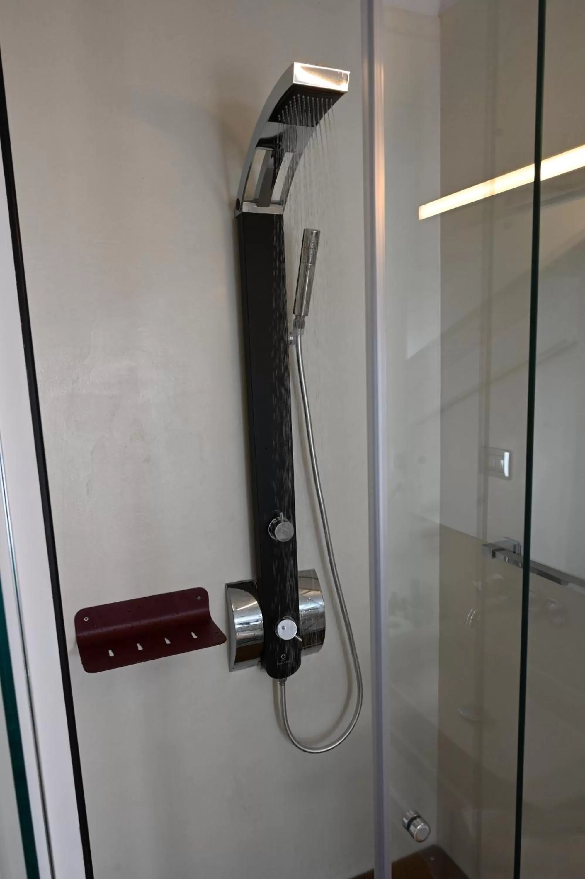 Bathroom in Clocktower Luxury Suites