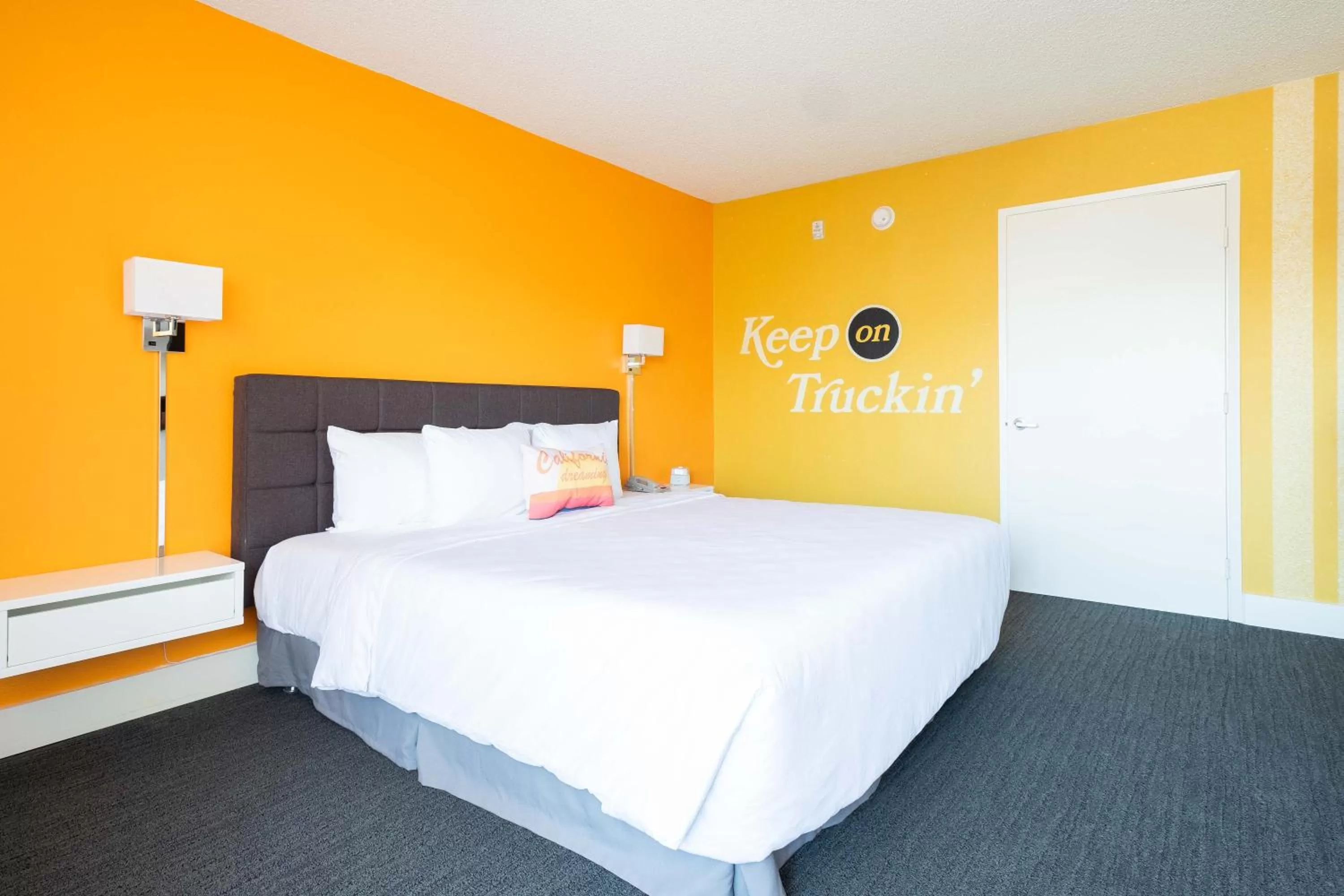 Bed in Rambler Motel