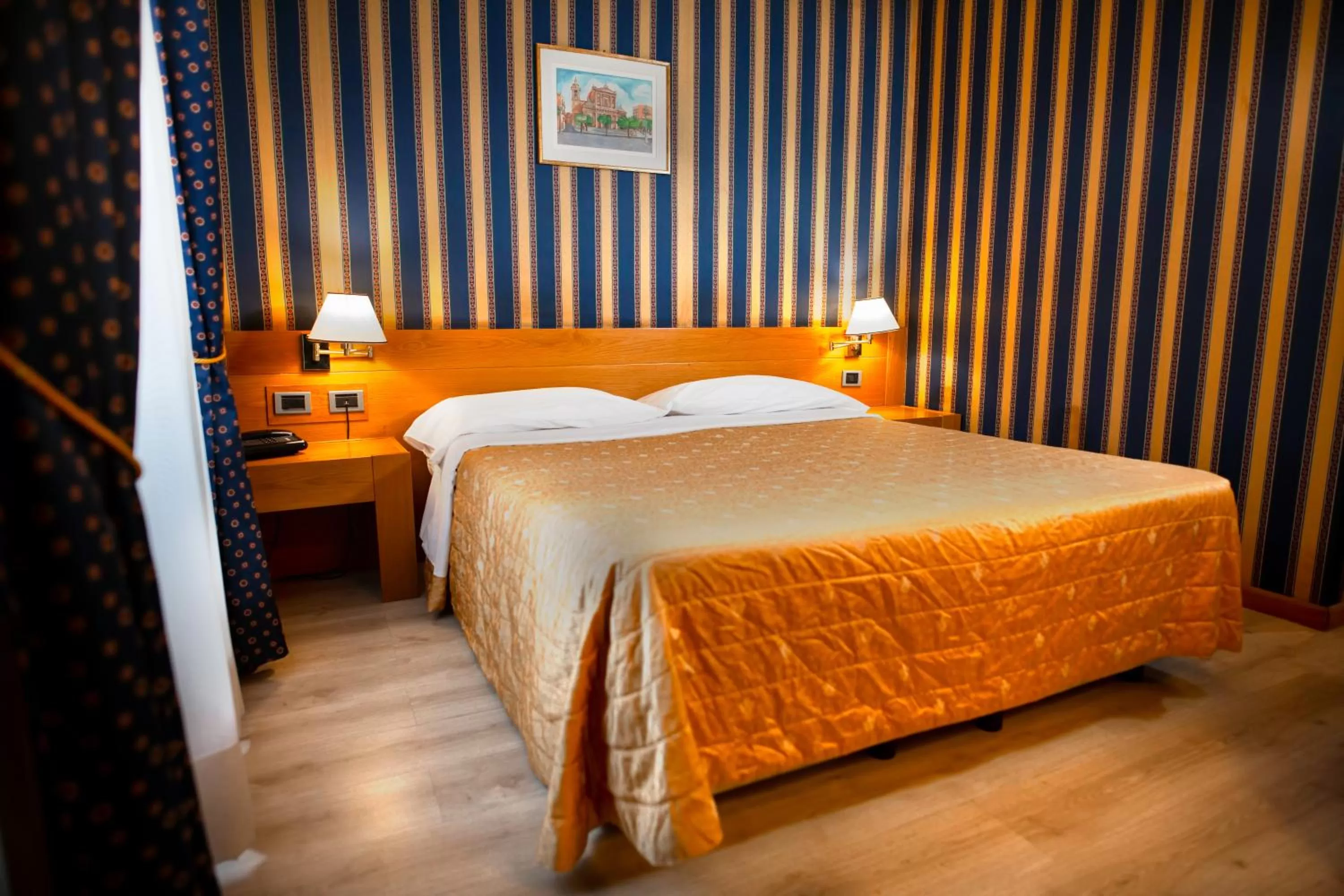 Bedroom, Bed in LH Hotel Andreotti