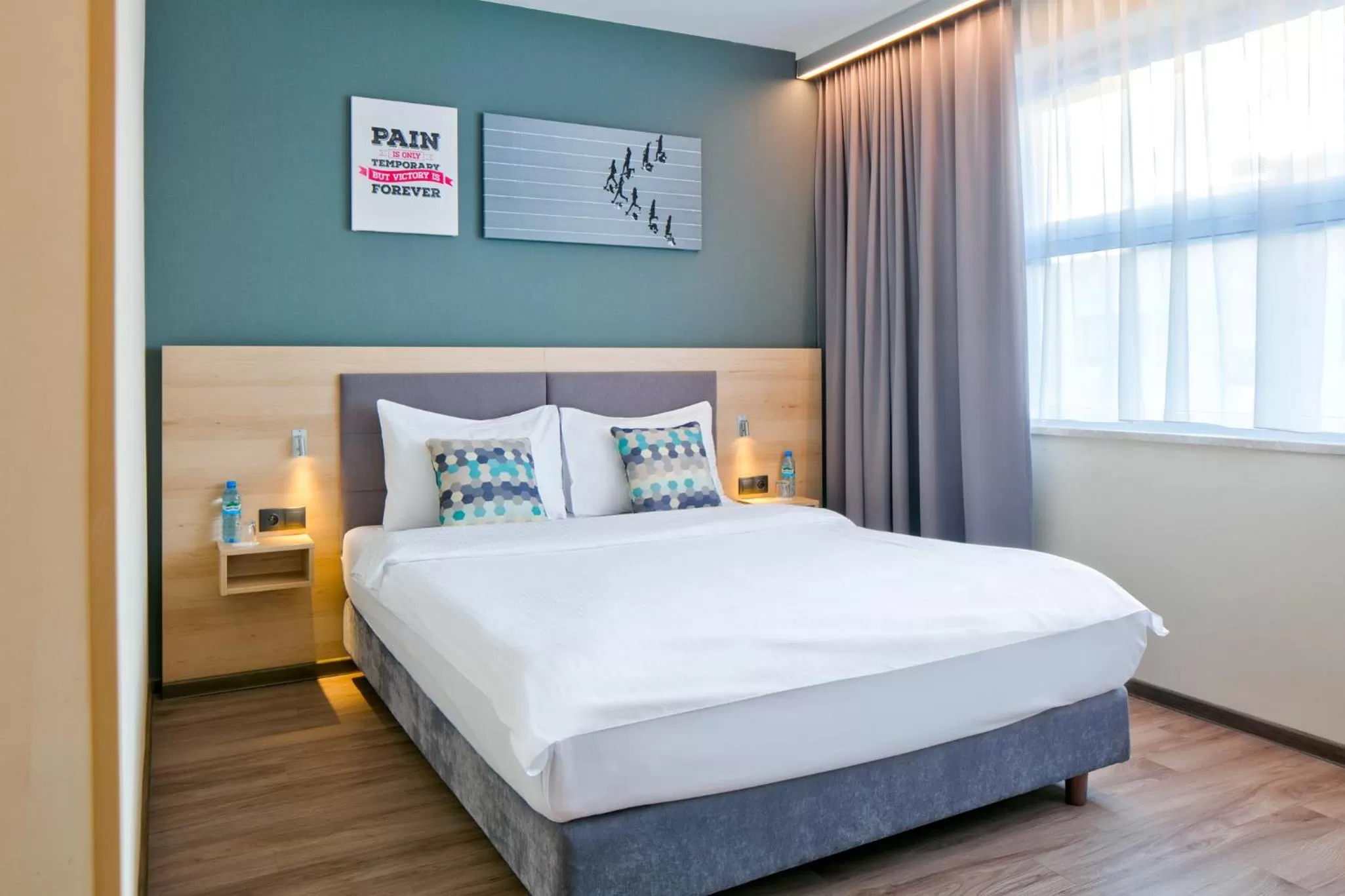 Photo of the whole room, Bed in o3Hotel