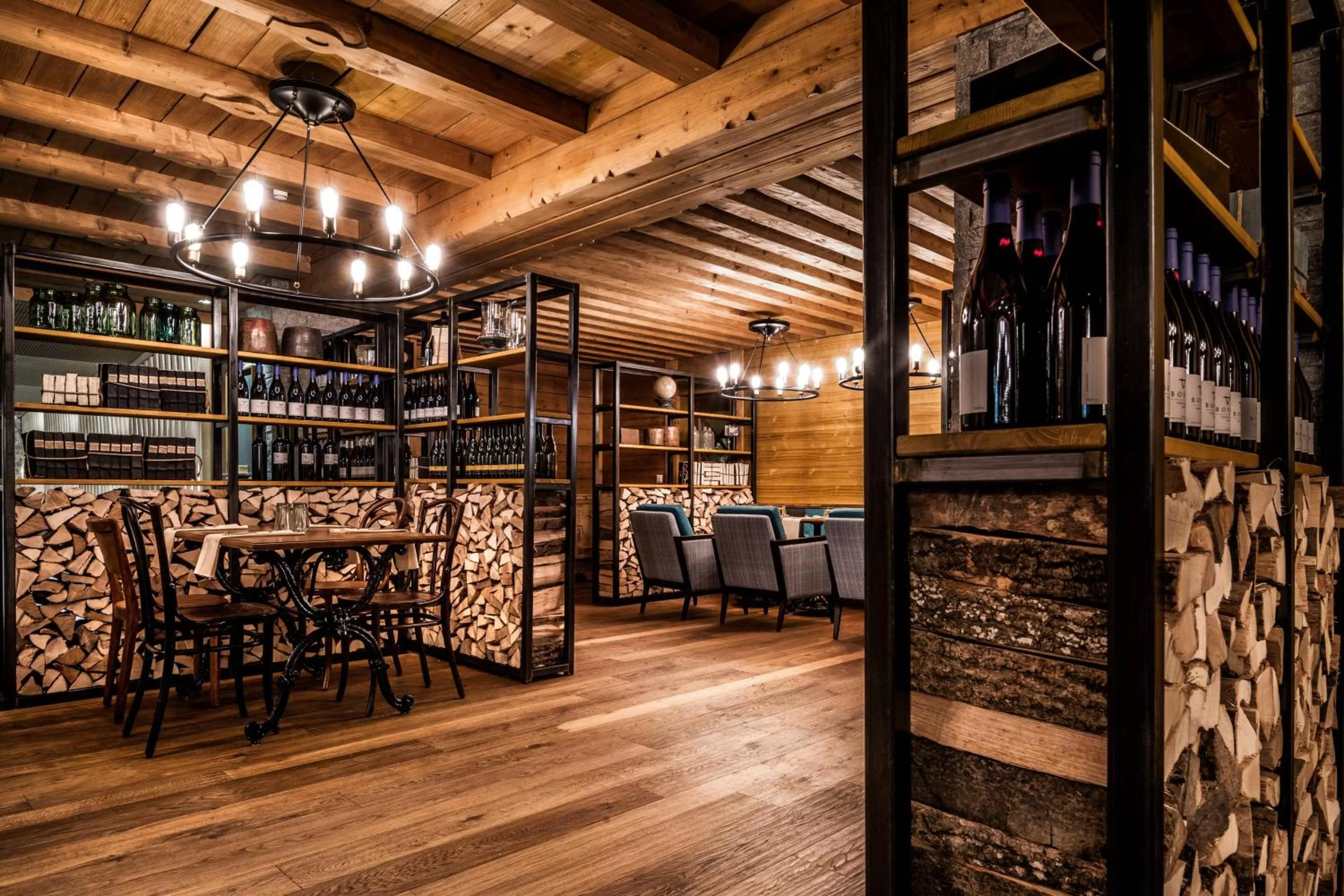 Restaurant/places to eat in Tschuggen Grand Hotel - The Leading Hotels of the World