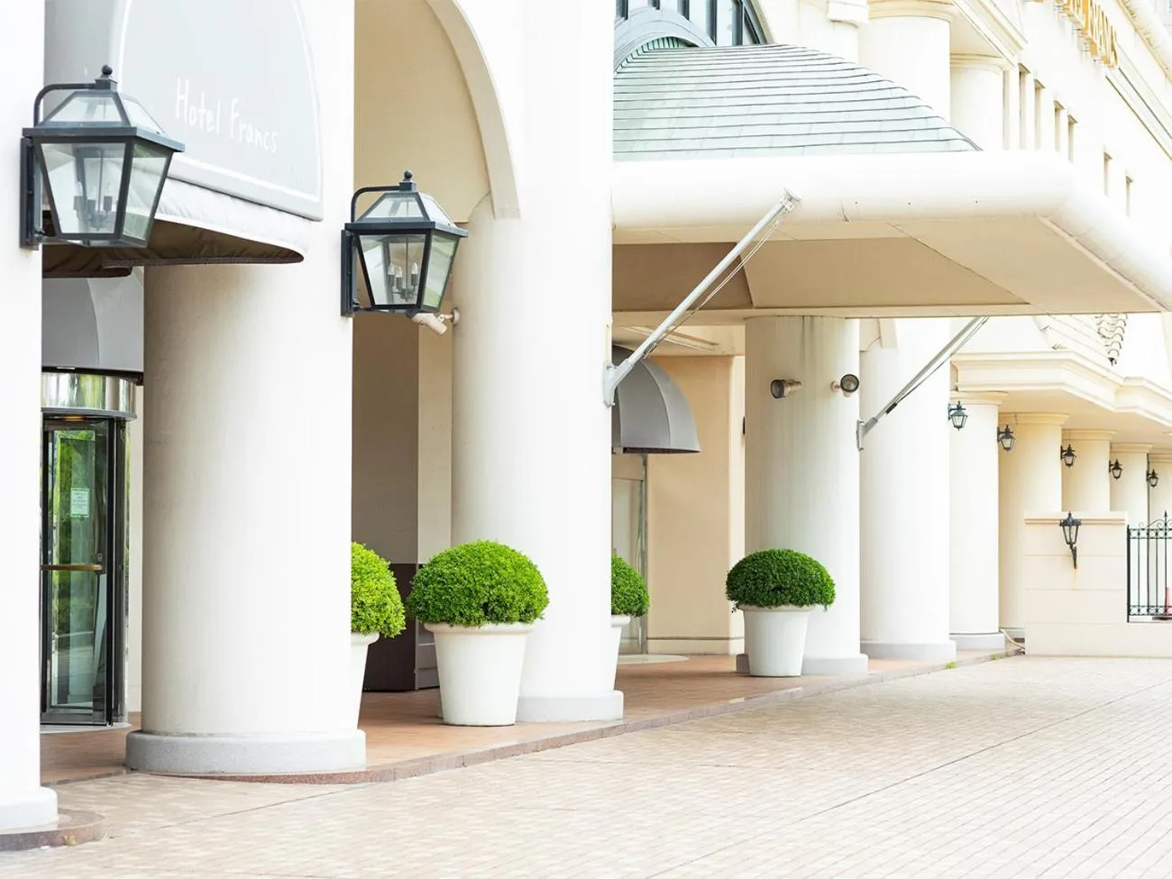 Facade/entrance in Hotel Francs