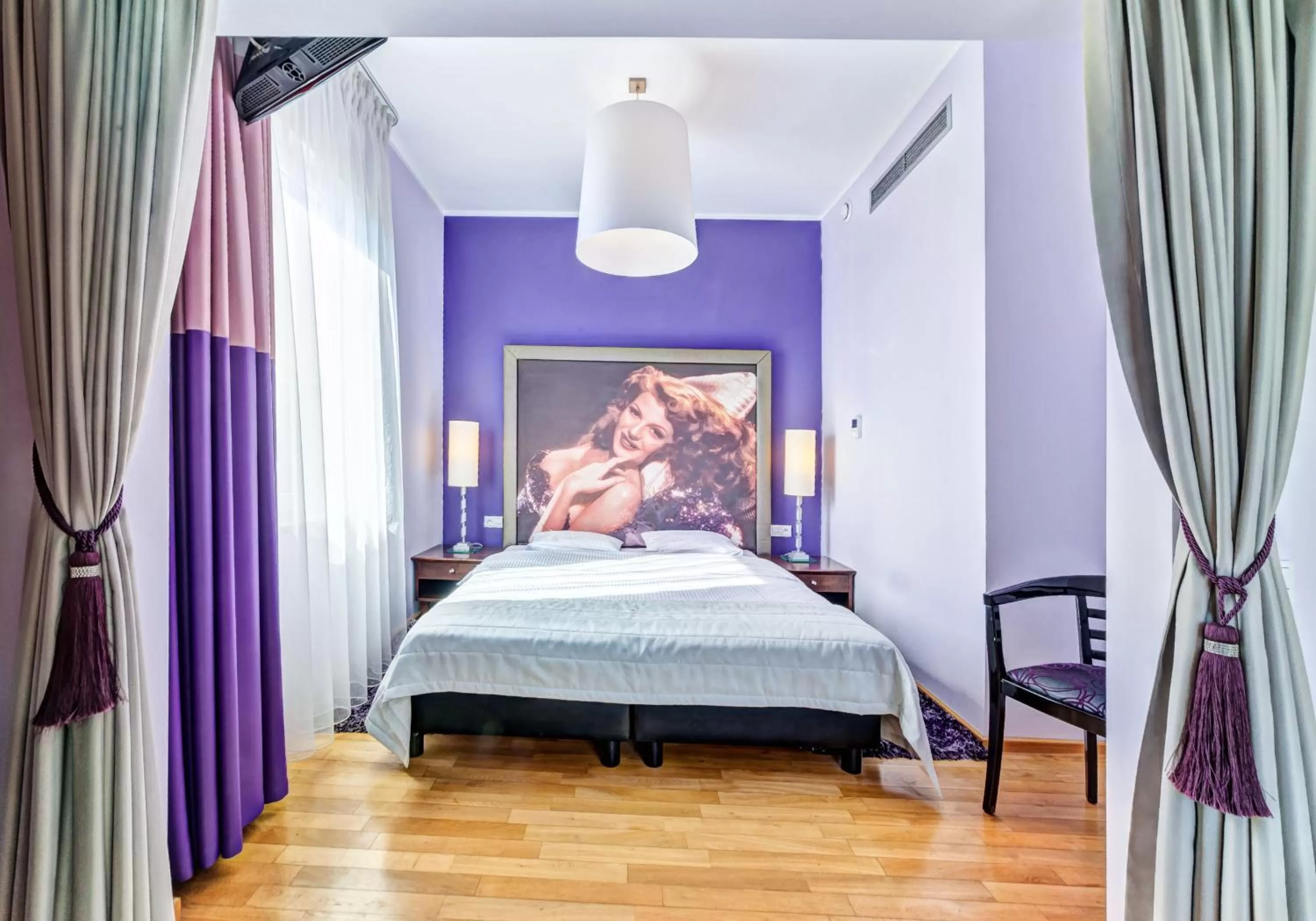 Bed in Don Prestige Residence