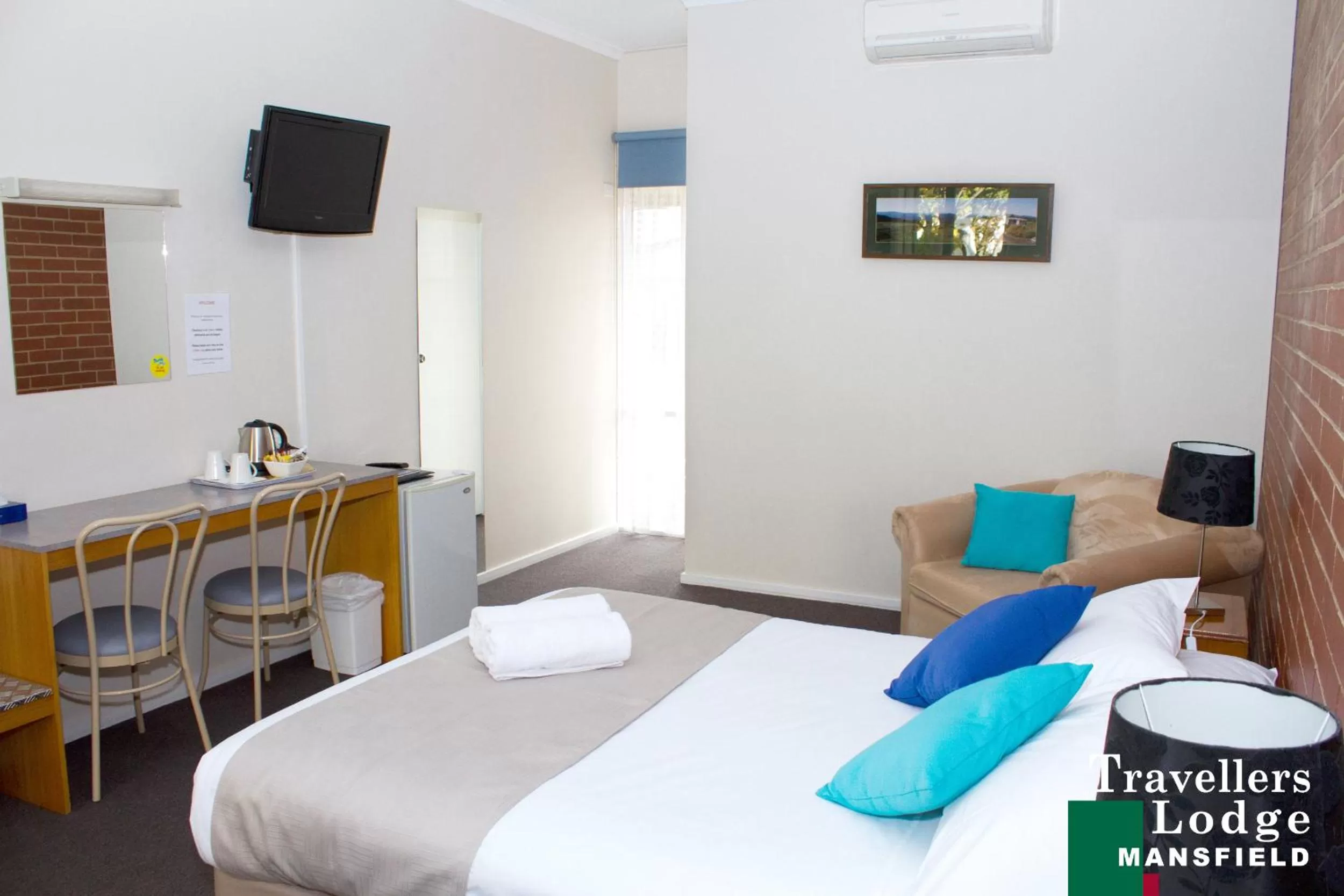 Bed in Mansfield Travellers Lodge