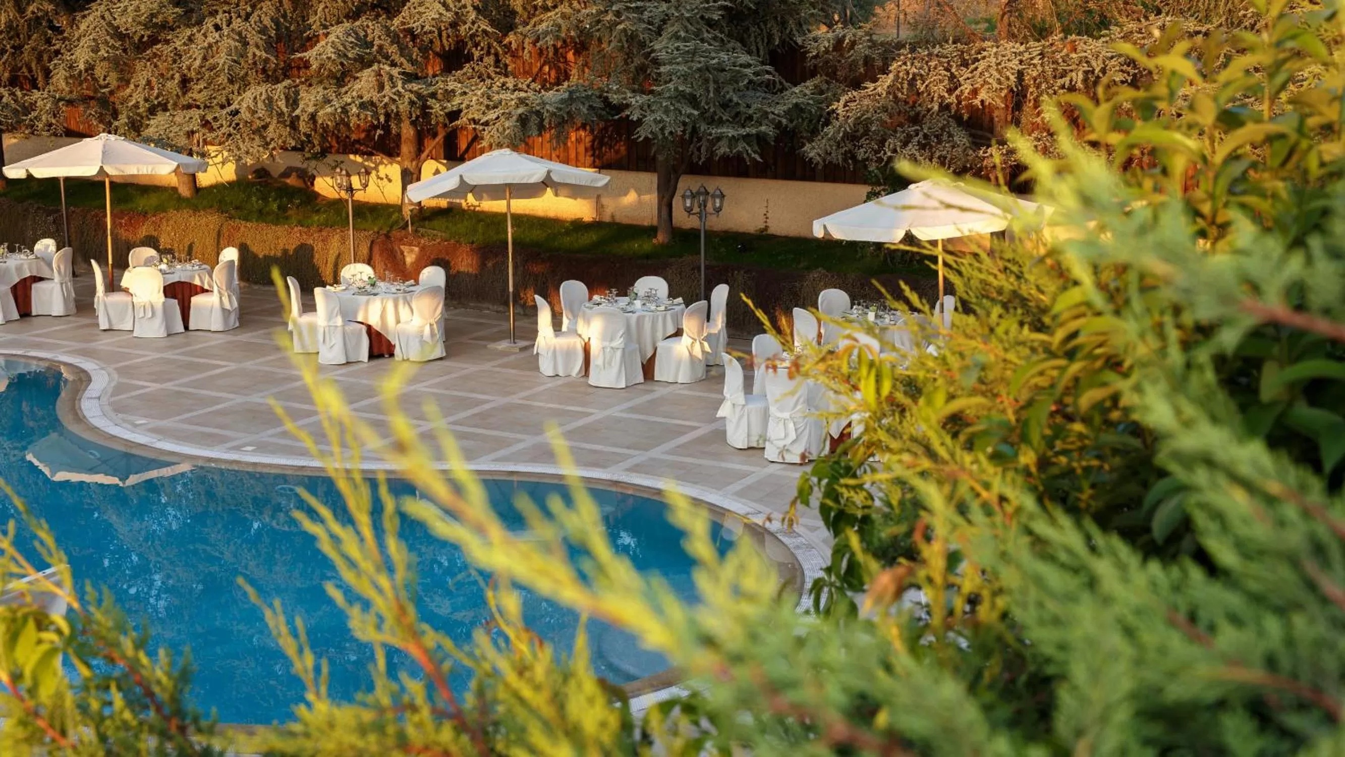 Swimming pool in Hotel Ristorante Paradise