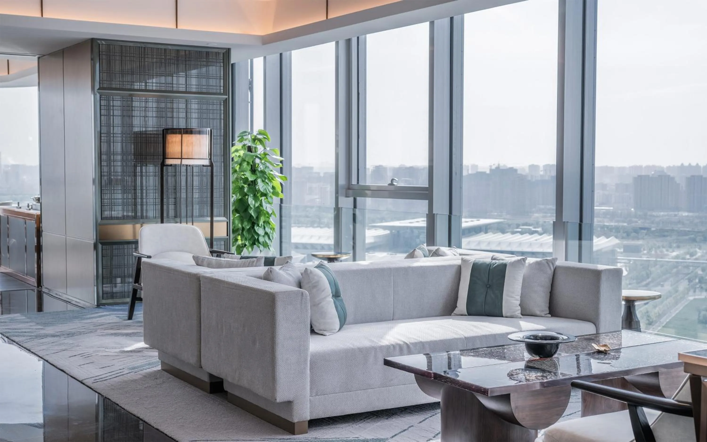 Other in HUALUXE Xi'an Chanba by IHG-西安浐灞华邑酒店-Near Xi'an International Convention Exhibition Center and Shopping mall and The Romantic show of Xi'an-Free Luggage Storage-English Service