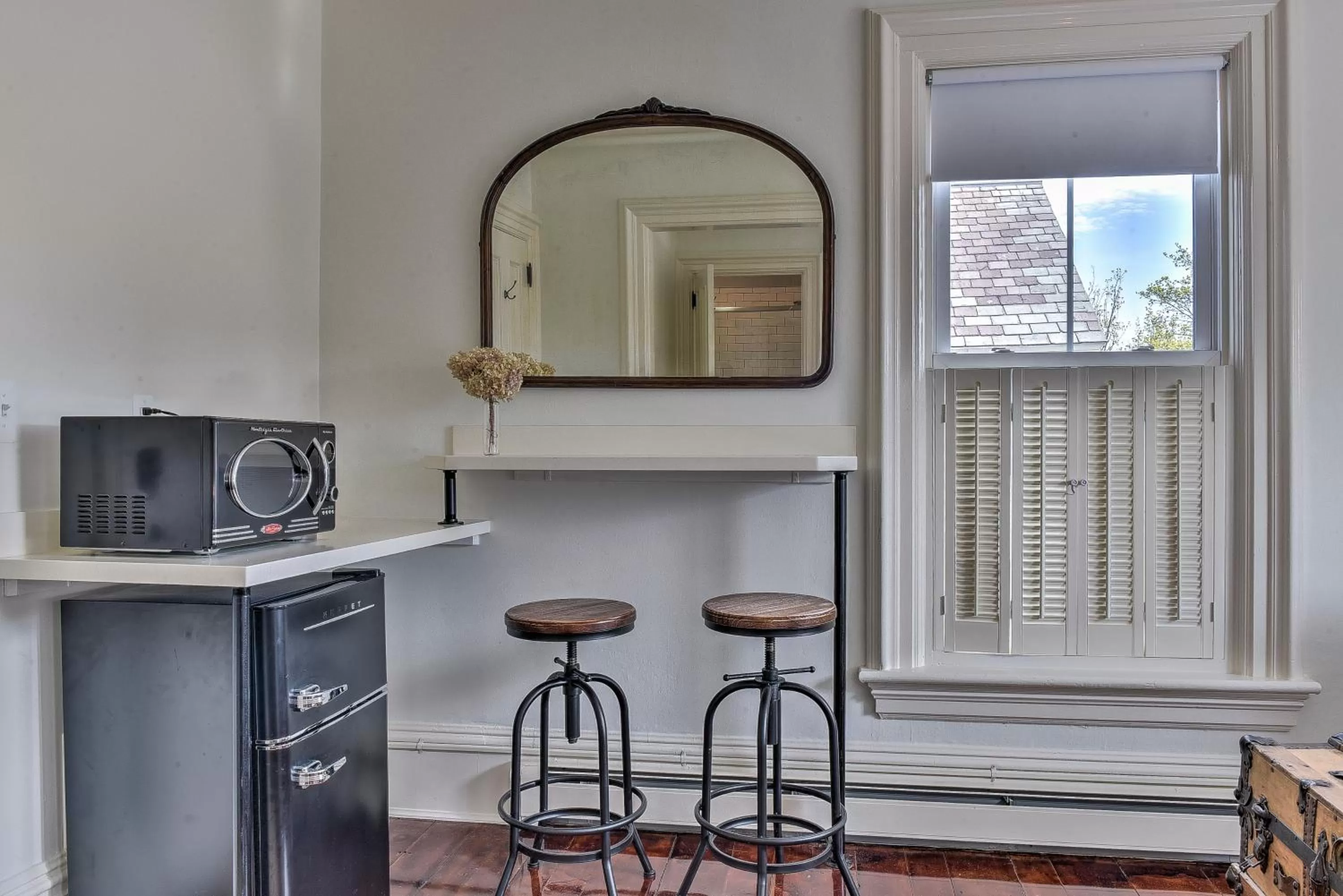 Kitchen or kitchenette in The Burrell House