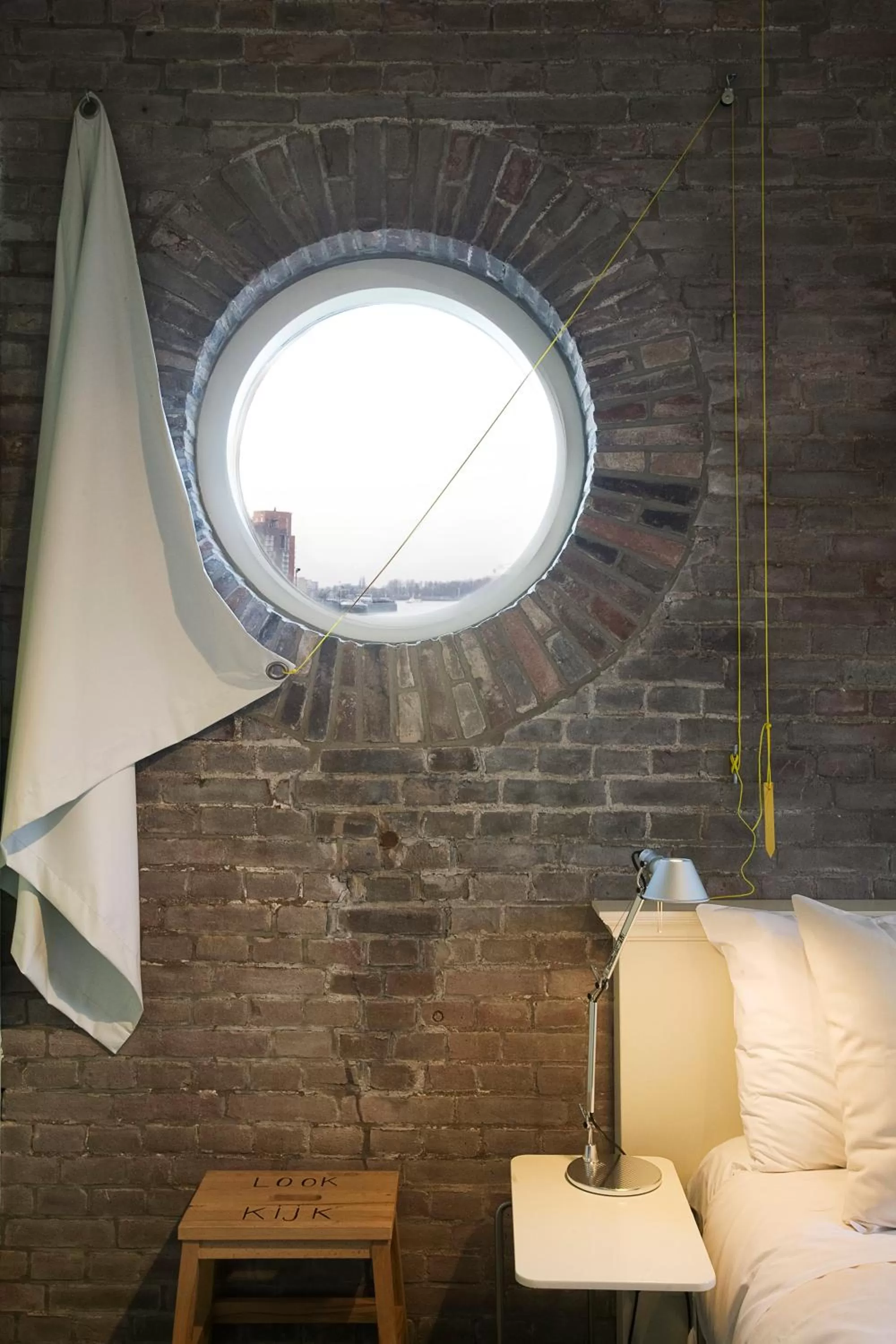 Bed in Villa Augustus