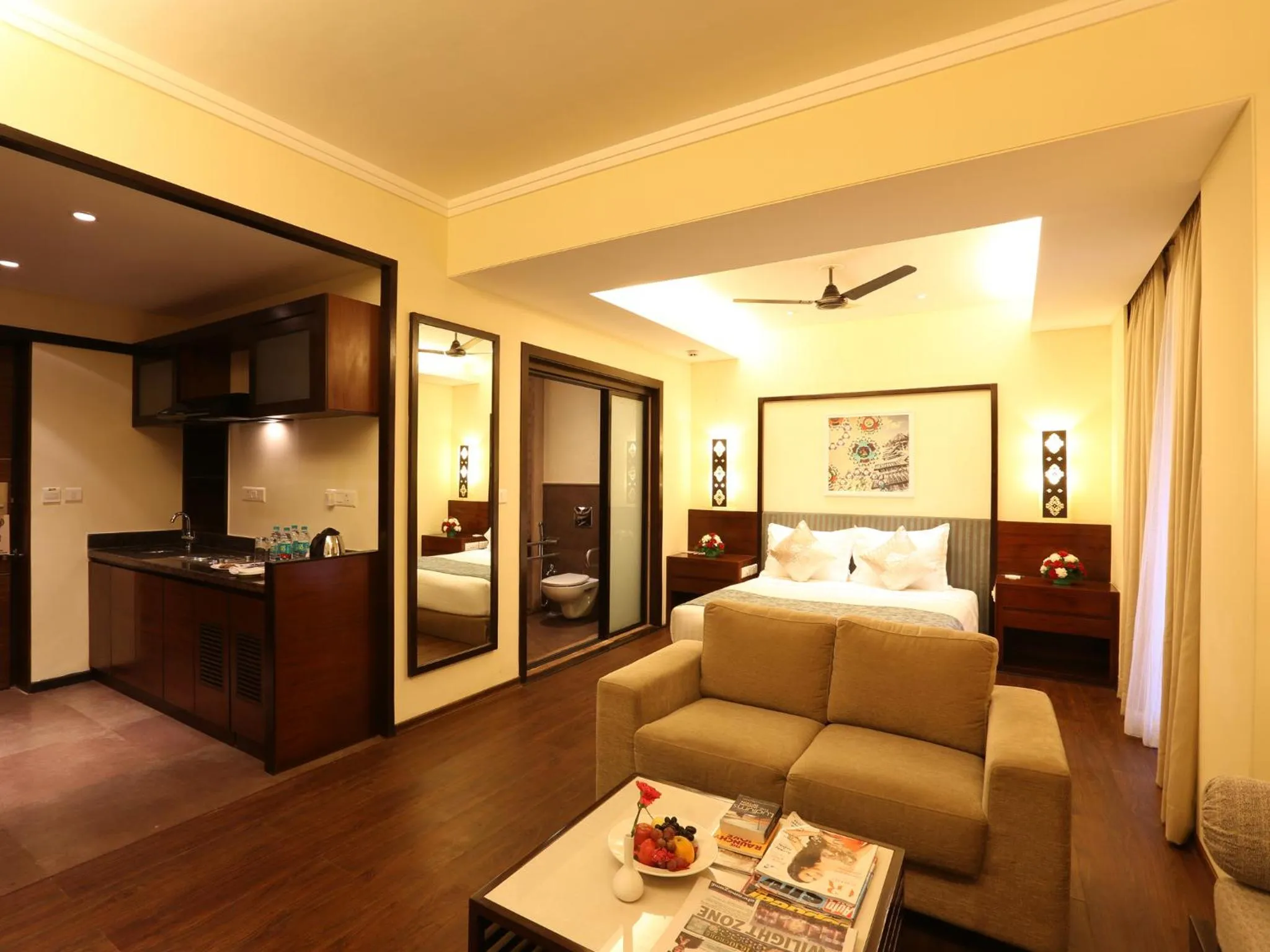 Photo of the whole room, Bed in Deltin Suites