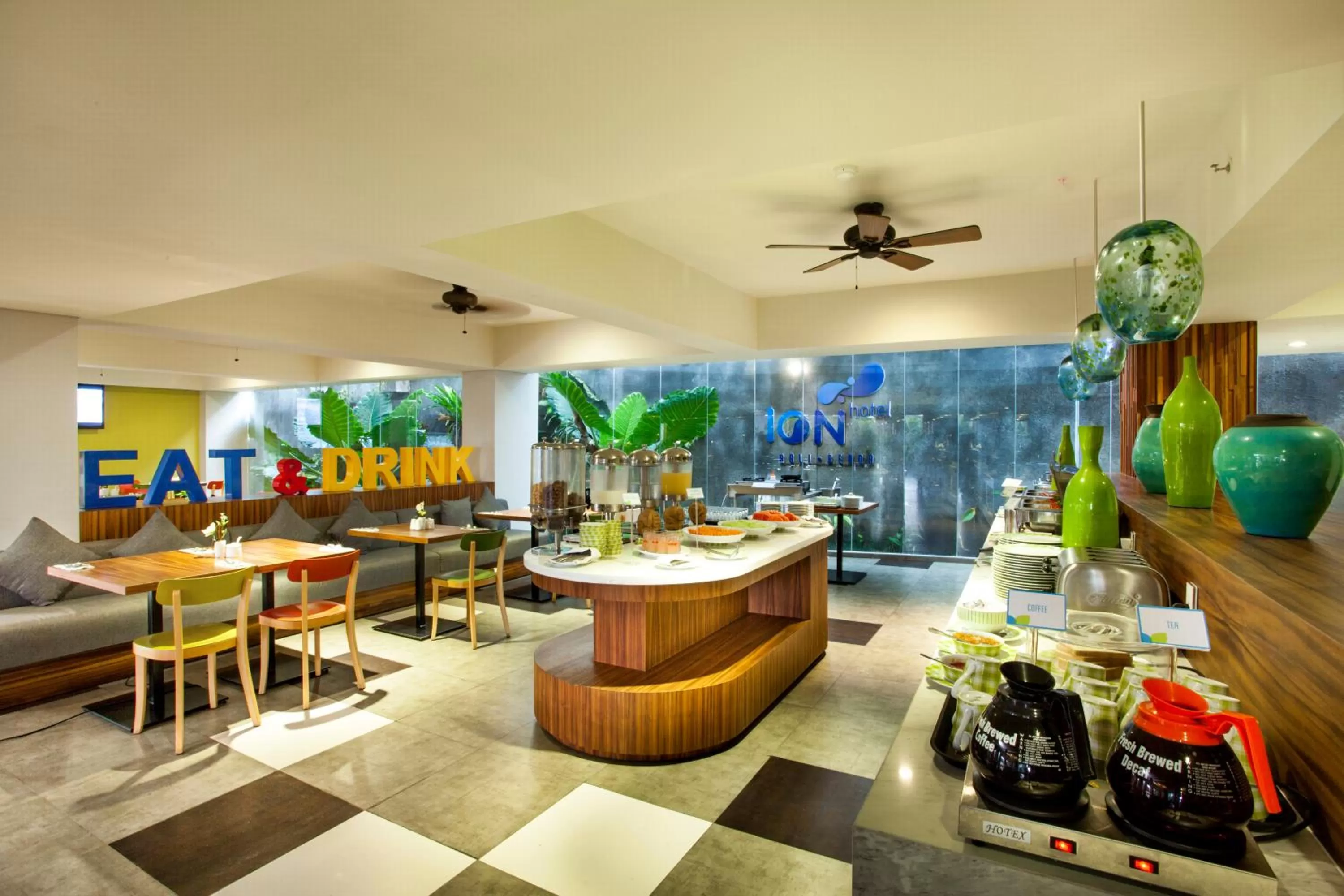 Restaurant/places to eat in Ion Bali Benoa