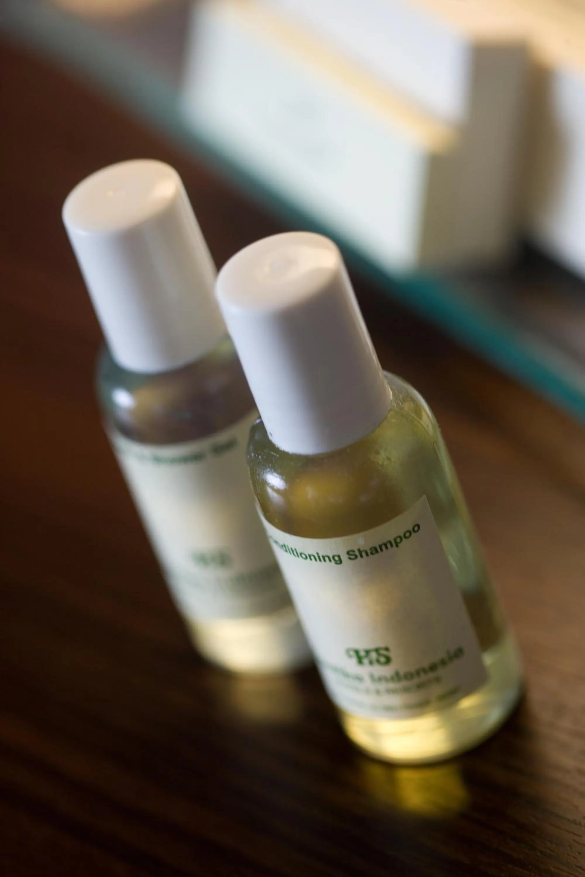 Shower in Hotel Santika Kuta