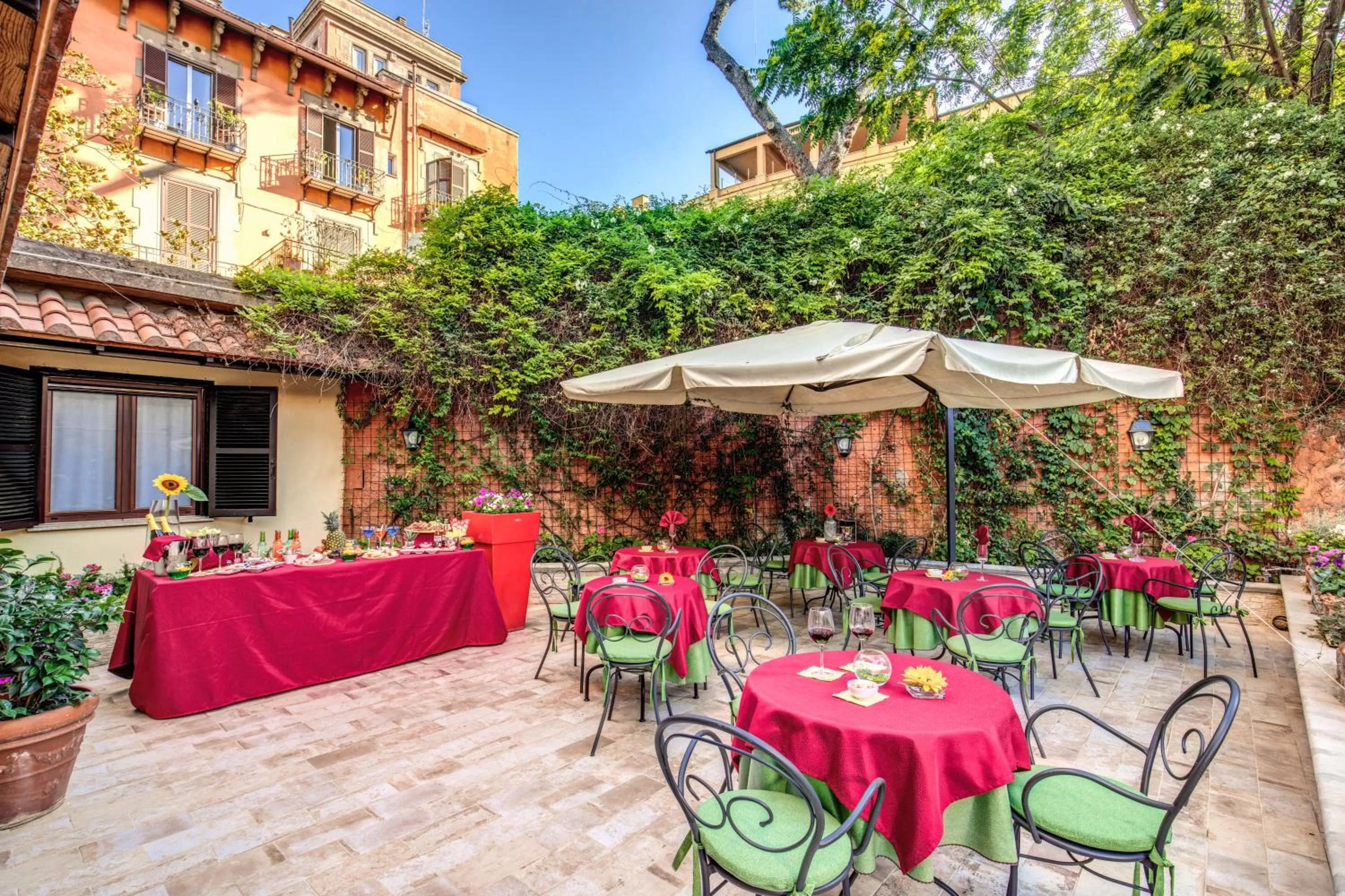 Balcony/Terrace in Rome Garden Hotel