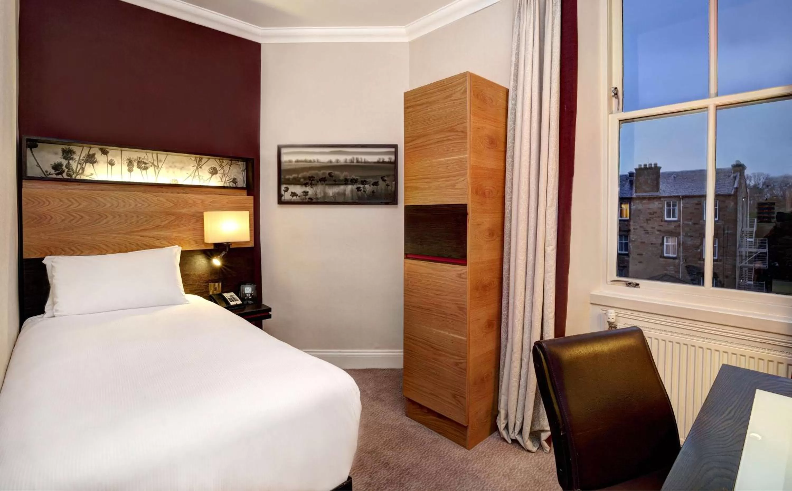 Bedroom, Bed in DoubleTree by Hilton Dunblane Hydro Hotel