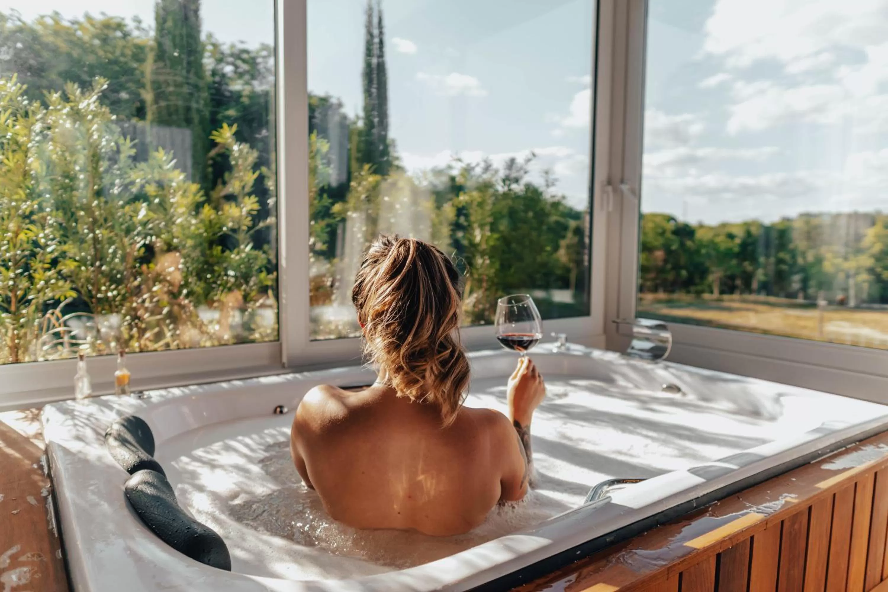 Hot Tub in LOTE20 Hotel Boutique