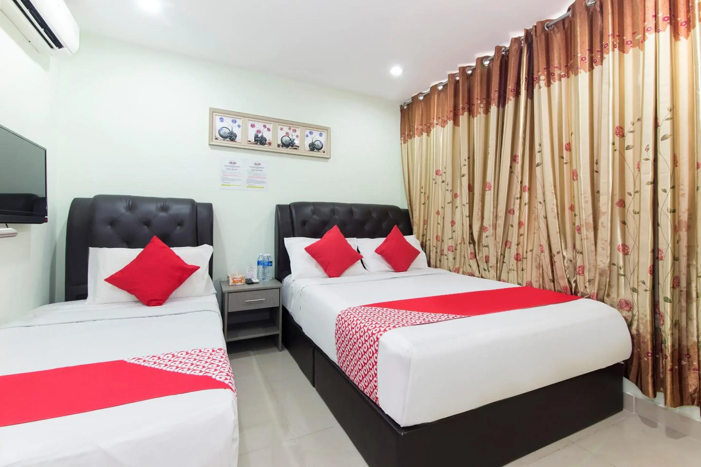 Superior Suite in OYO 444 KL Empire Hotel Superior Suite in OYO 444 KL Empire Hotel