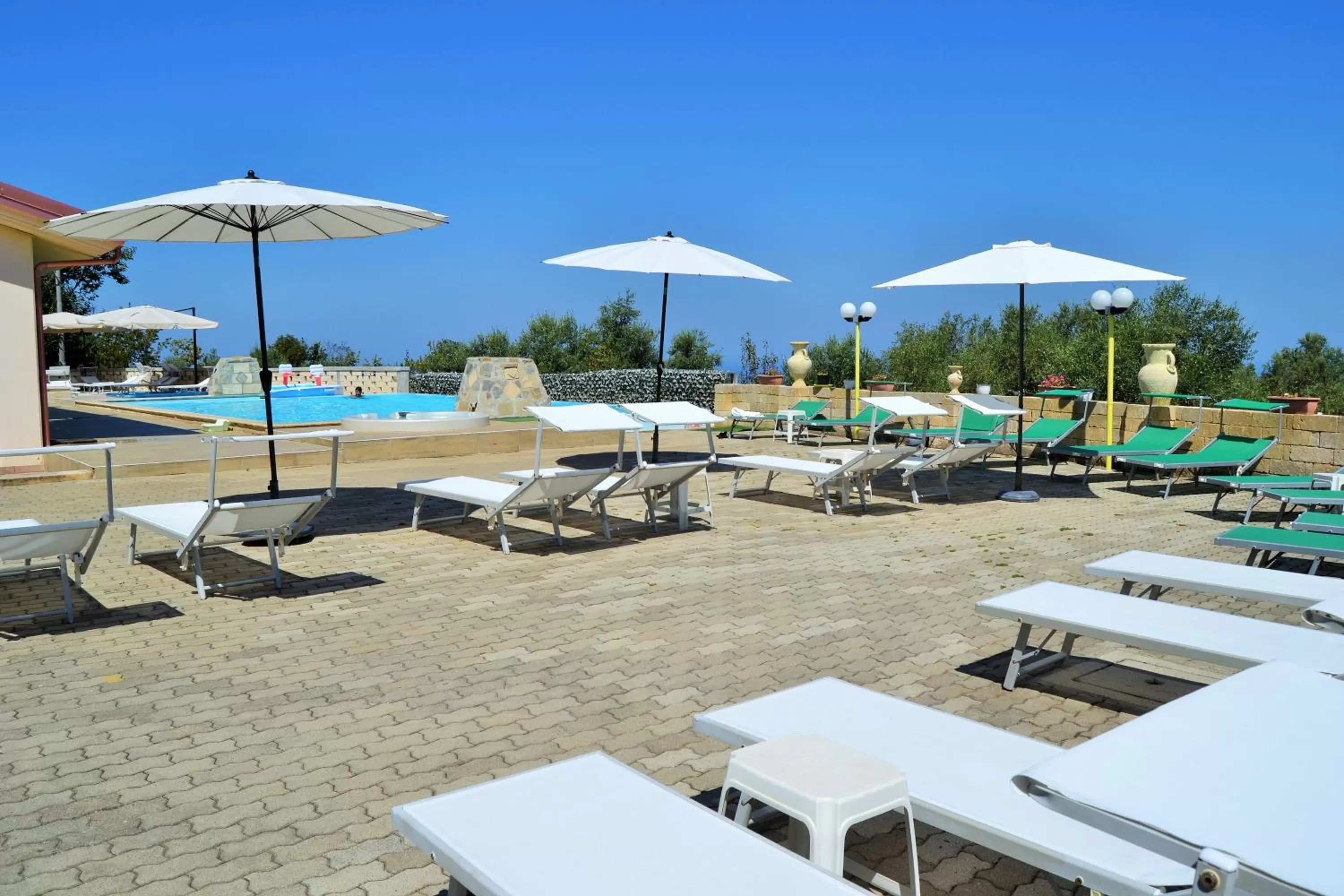 Green Park Hotel & Residence