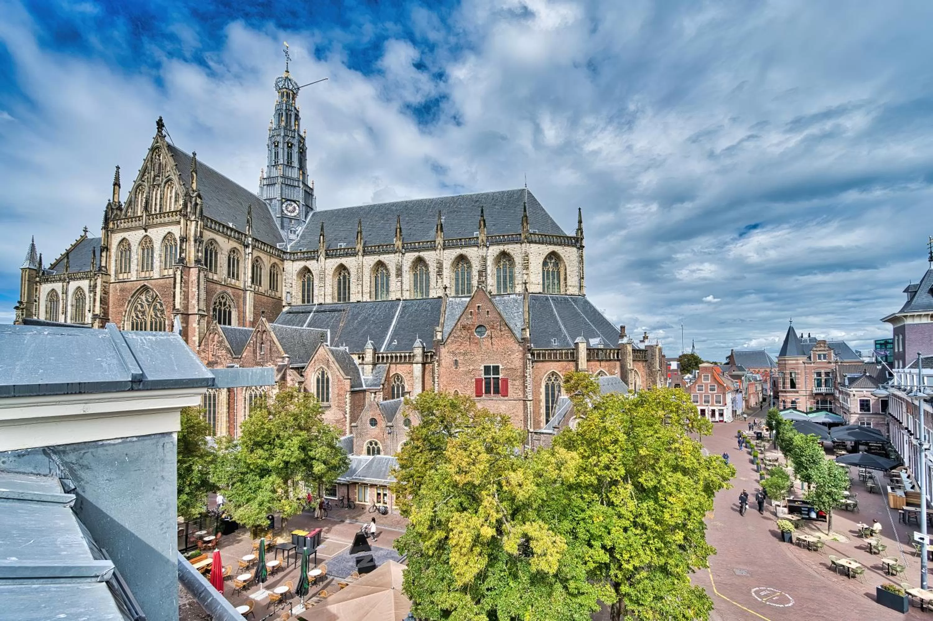 City view in Ambassador City Centre Hotel