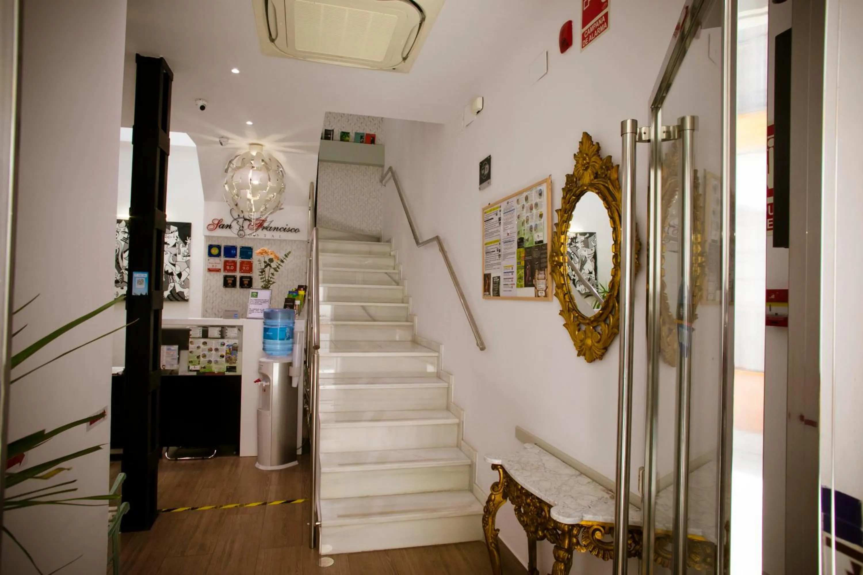 Lobby or reception in Hostal San Francisco