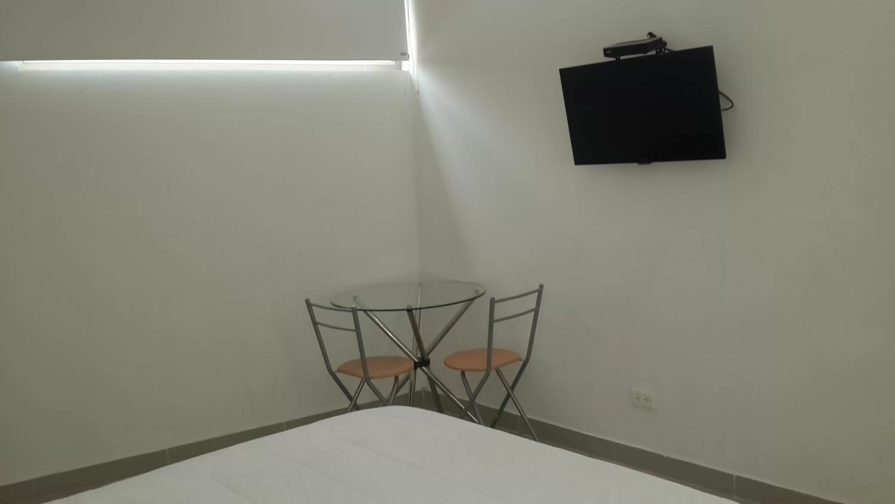 Property building, Bed in Hotel Boutique Santorini Class