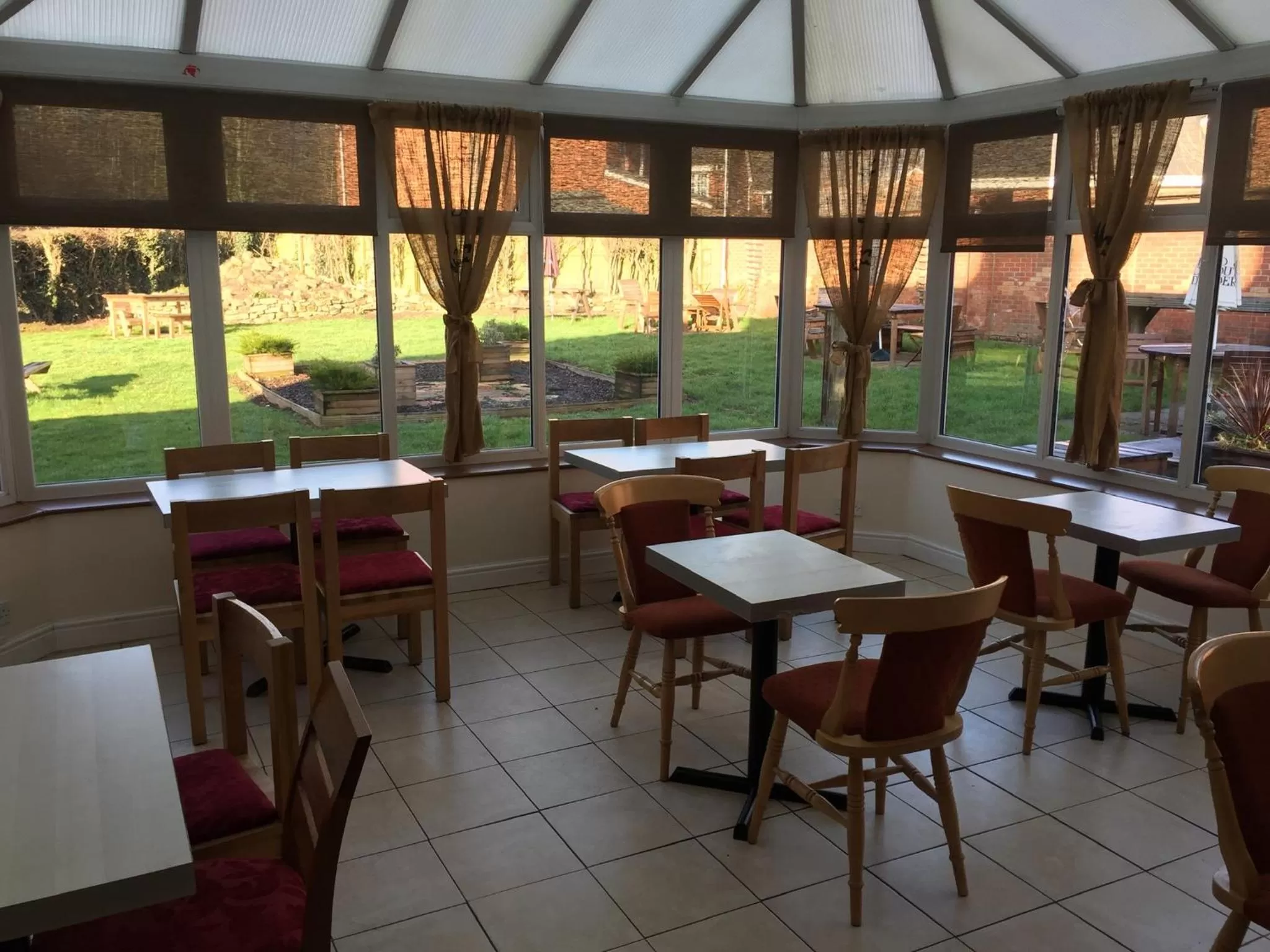 Restaurant/places to eat in The Woodhouse Inn