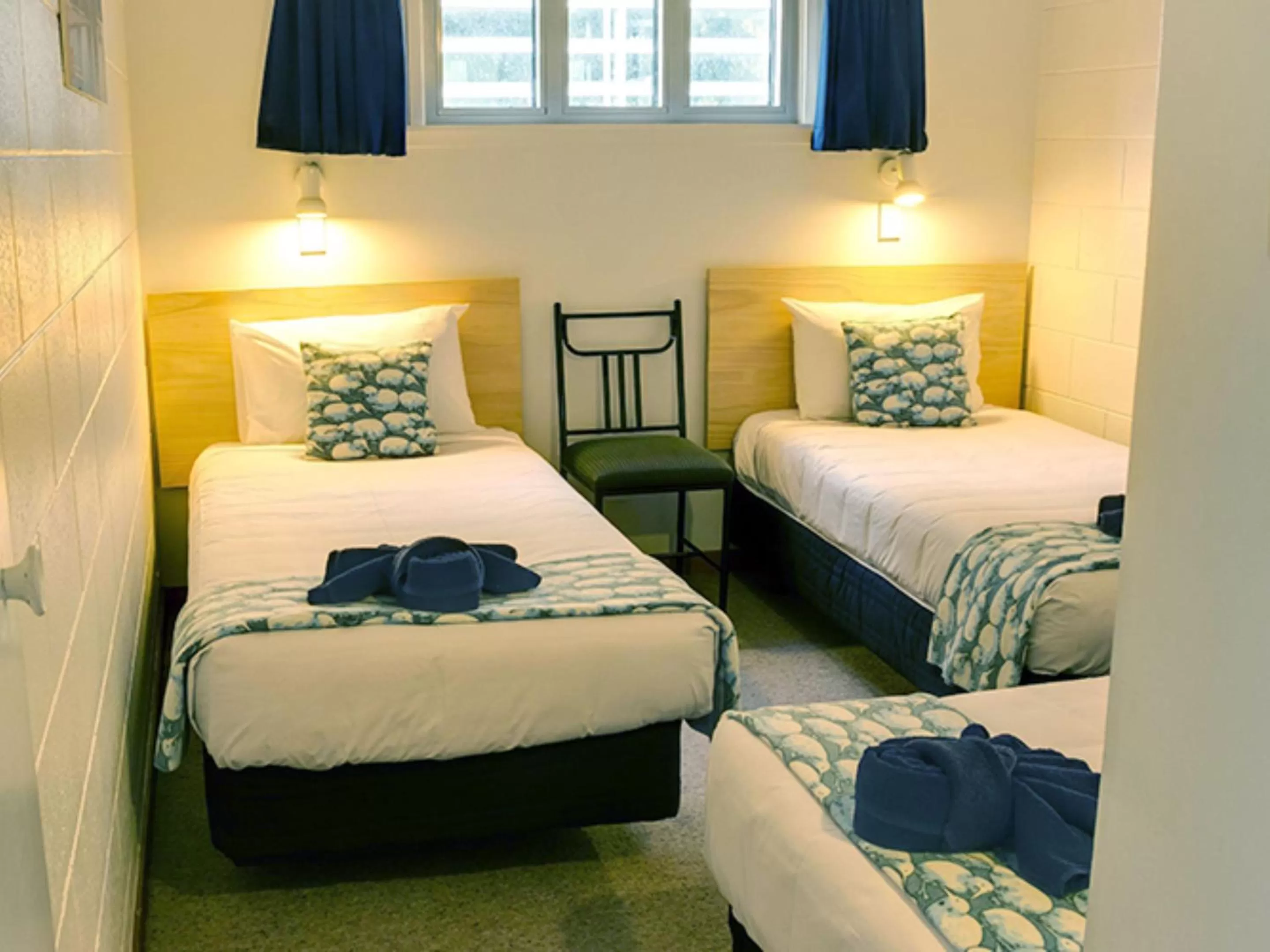 Bedroom, Bed in Alpha Motor Inn