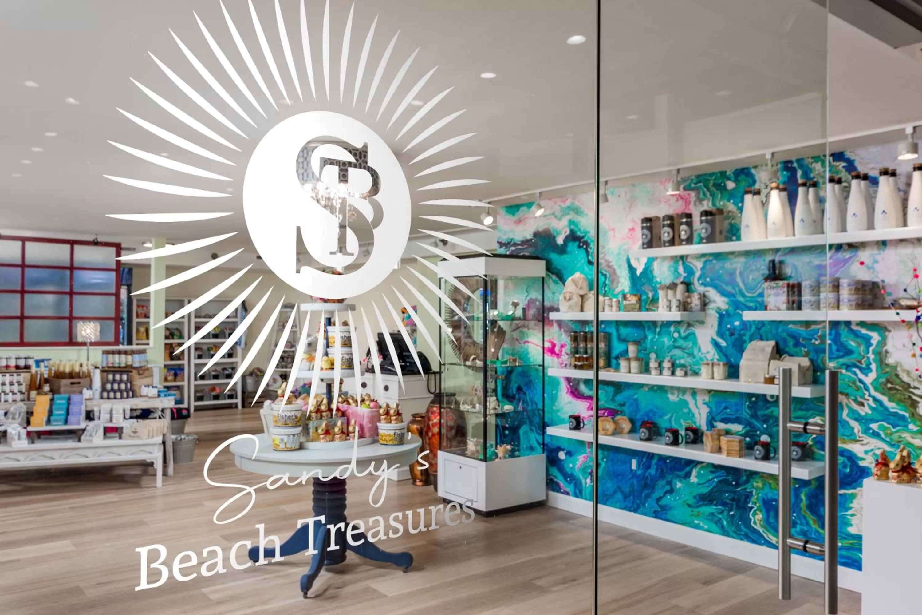 On-site shops in Princess Royale Oceanfront Resort