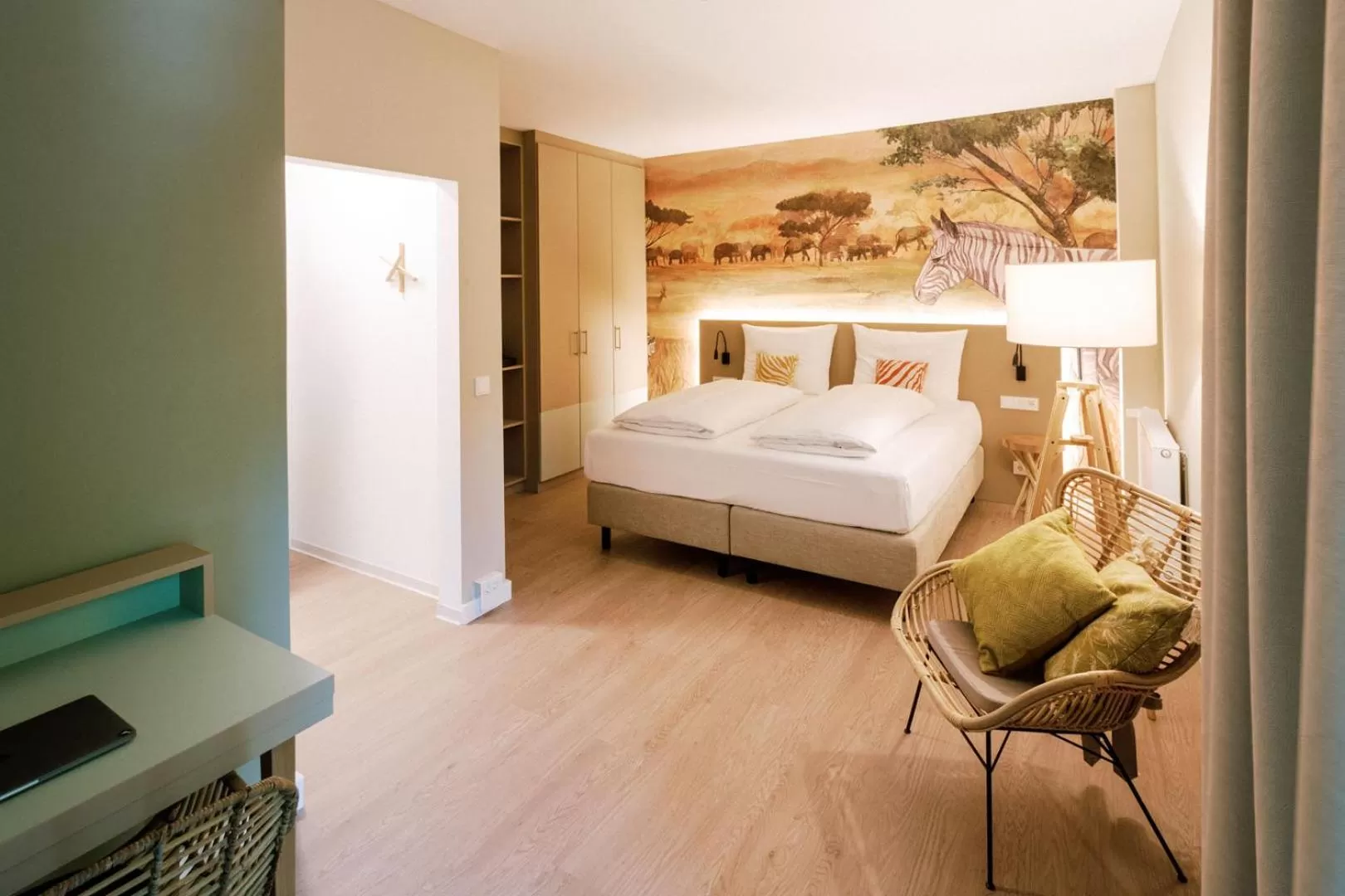 Photo of the whole room, Bed in Hotel am Zoo