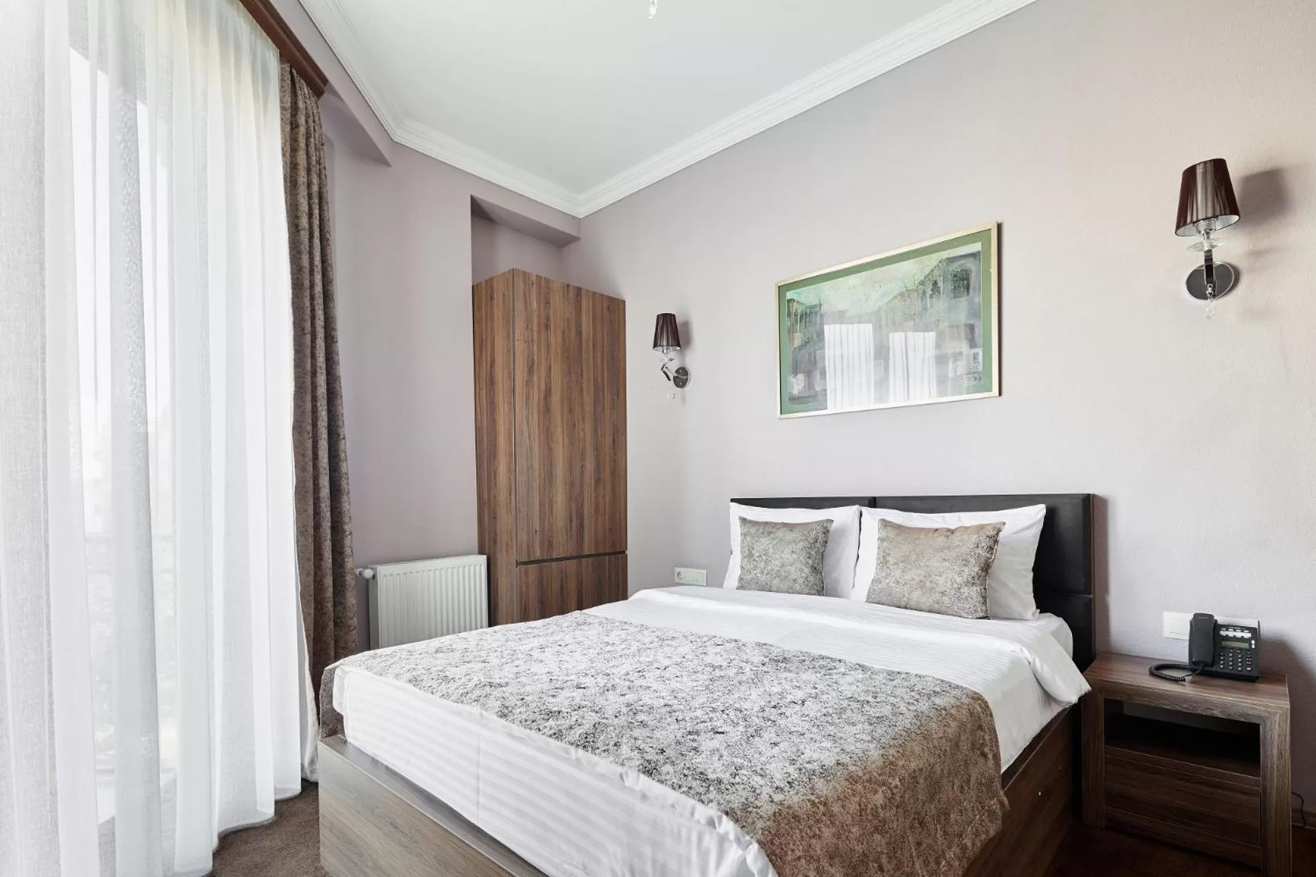 Photo of the whole room, Bed in Hotel Pushkin