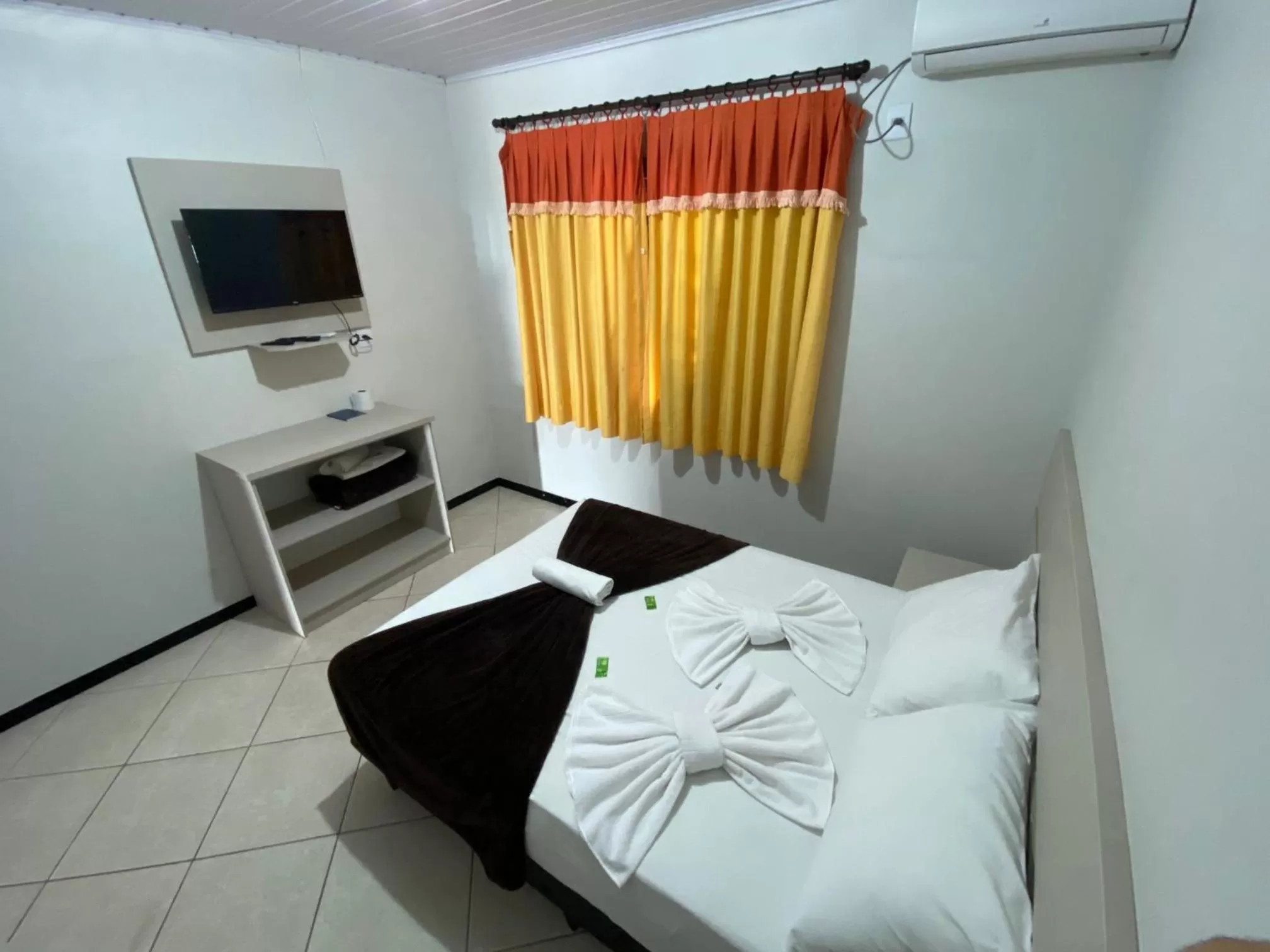 Bed in Hotel Panorâmico