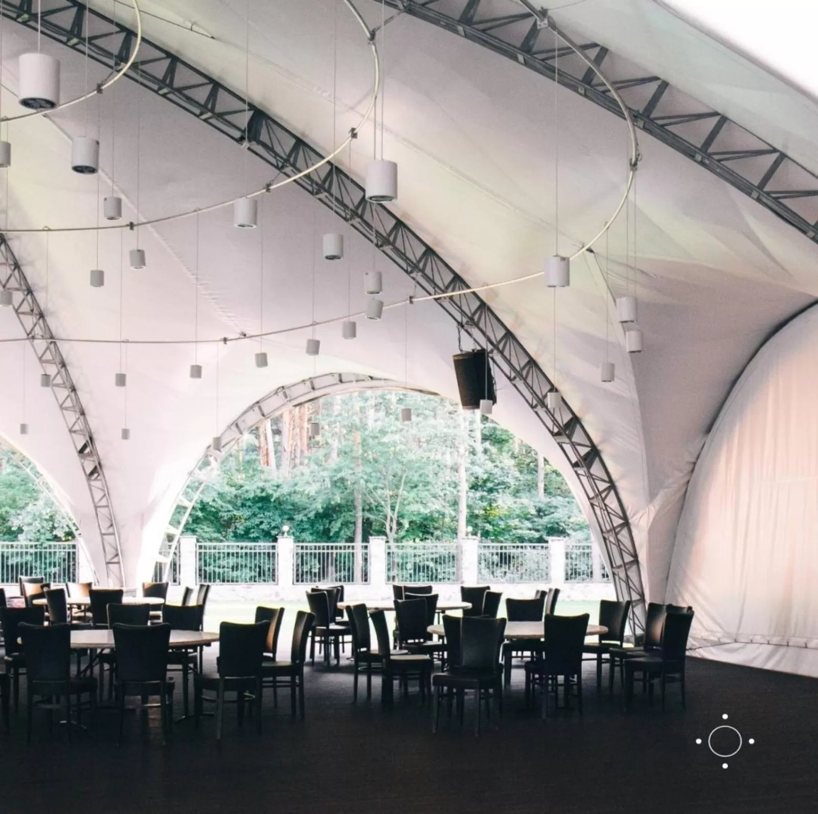 Restaurant/places to eat in ONOVO Dendra Hotel