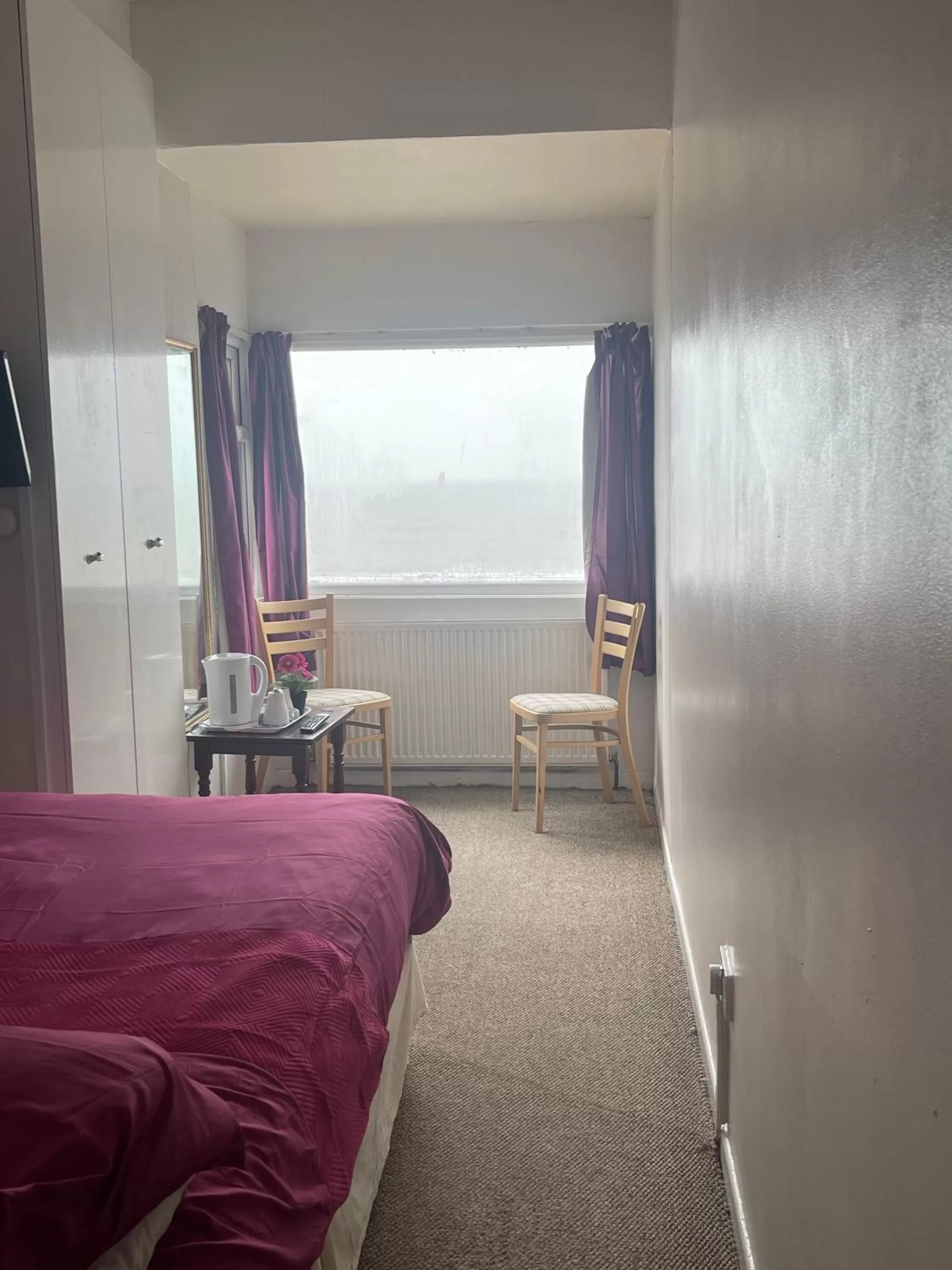 Bed in Sea Princess Hotel Blackpool