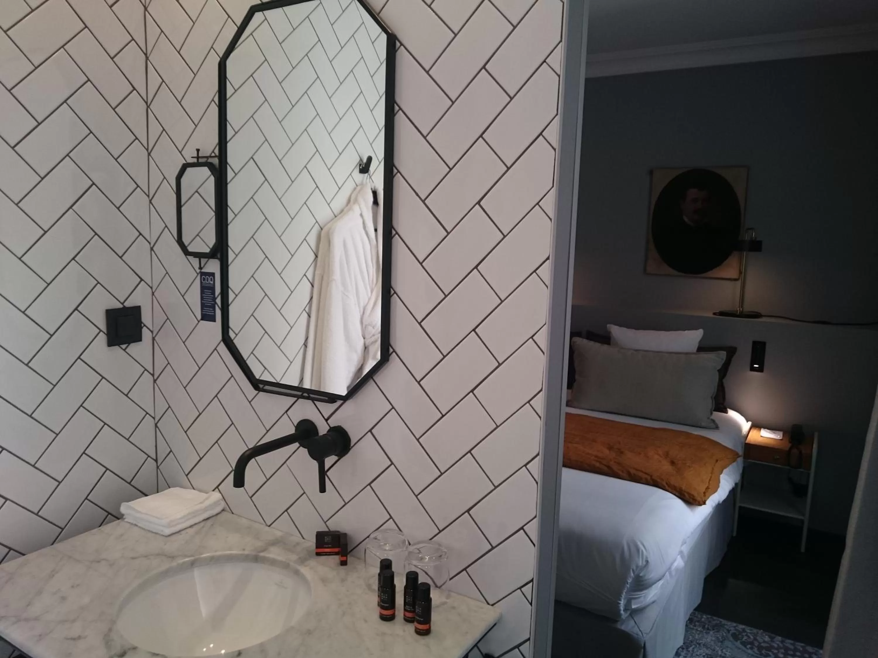 Bathroom in COQ Hotel Paris