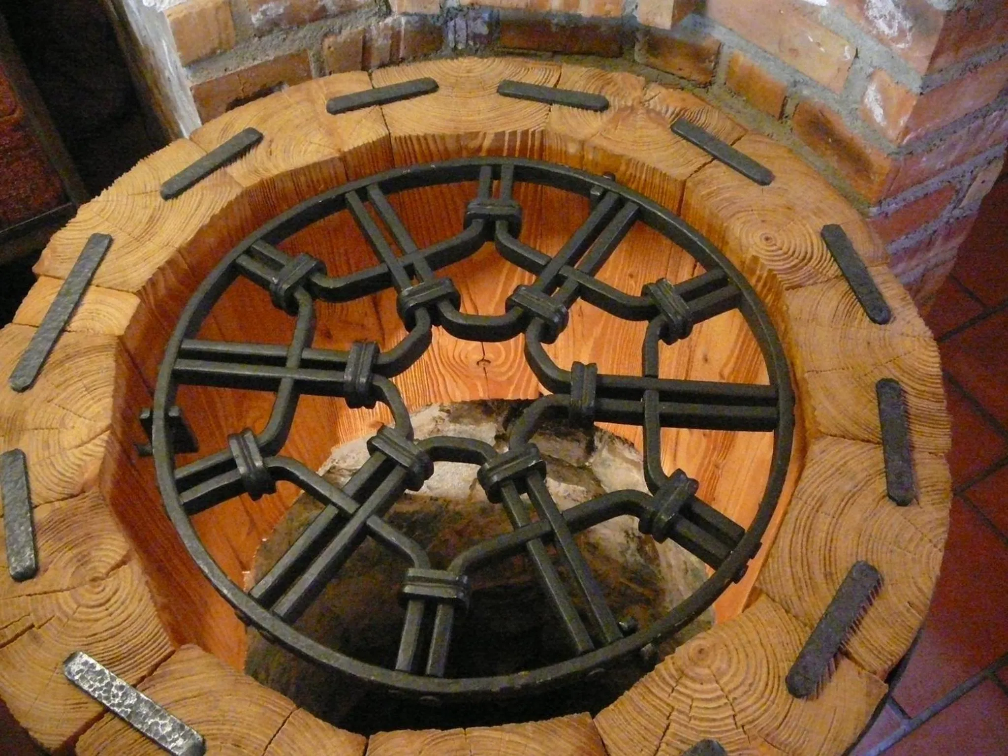 Decorative detail in Romantik Hotel U Raka