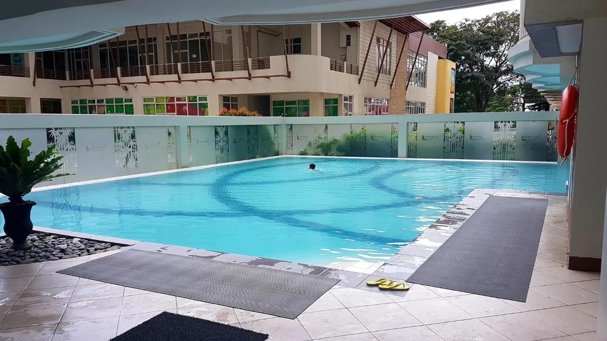  in Condo with Free Swimming Pool & Viewing Deck