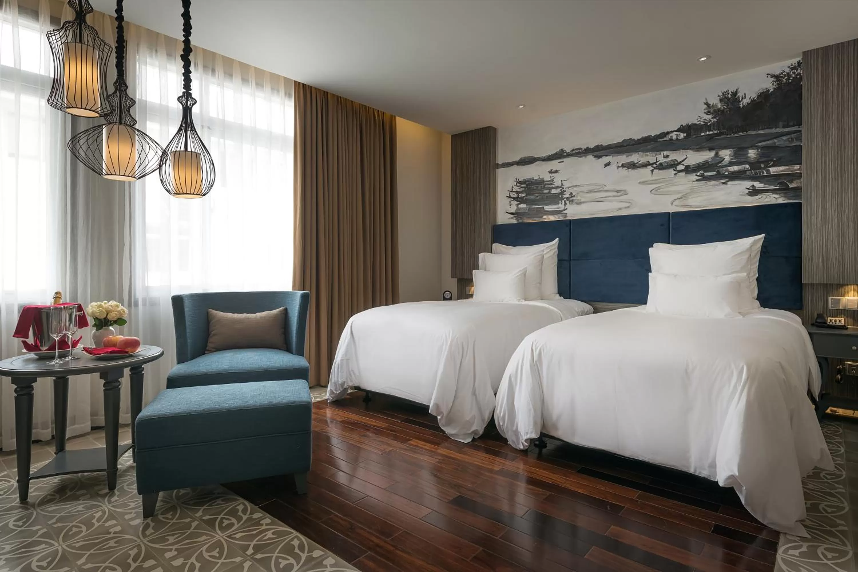 bunk bed, Bed in Paradise Suites Hotel