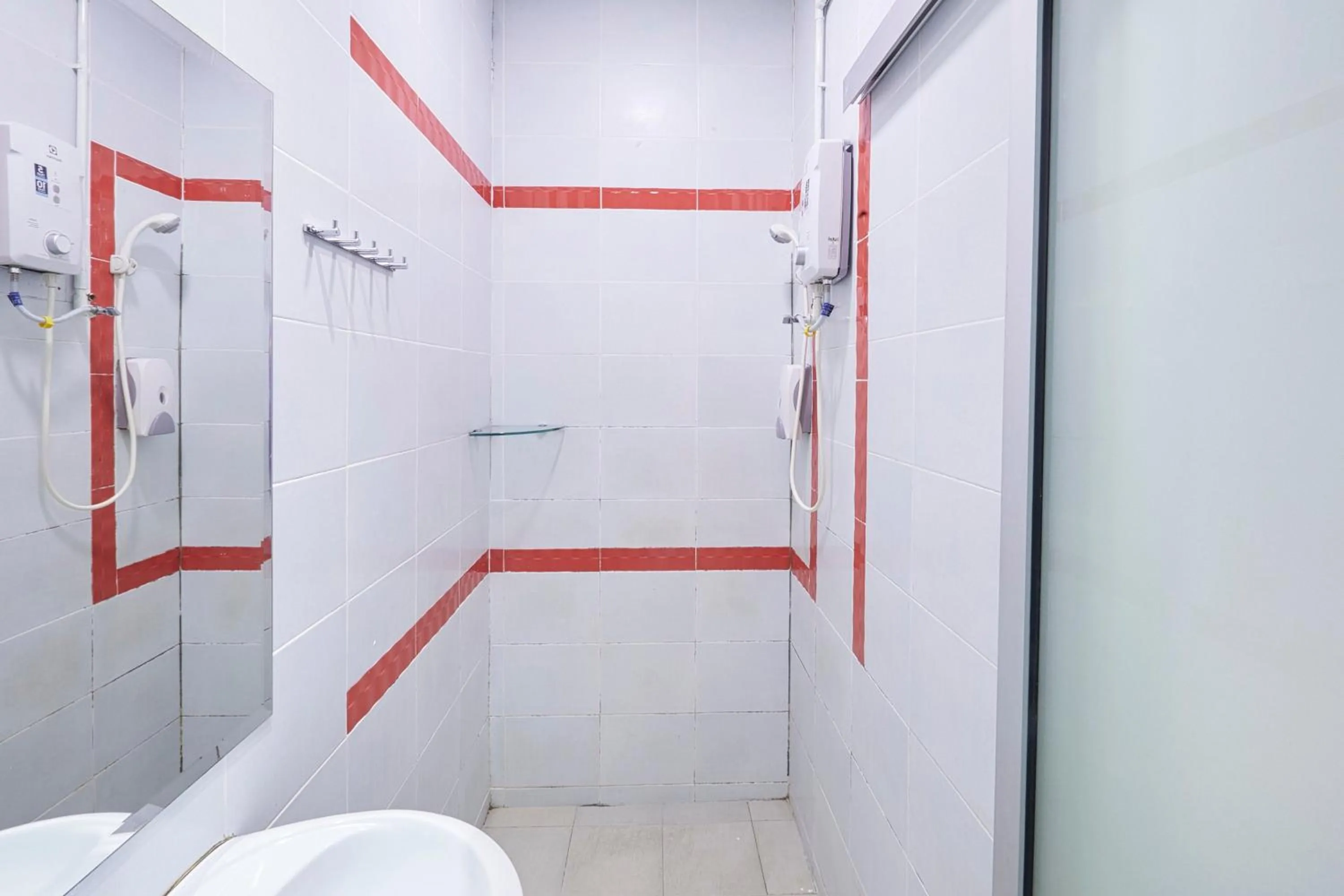 Bathroom in D'New 1 Hotel Near Sunway Pyramid, 6 Min Only