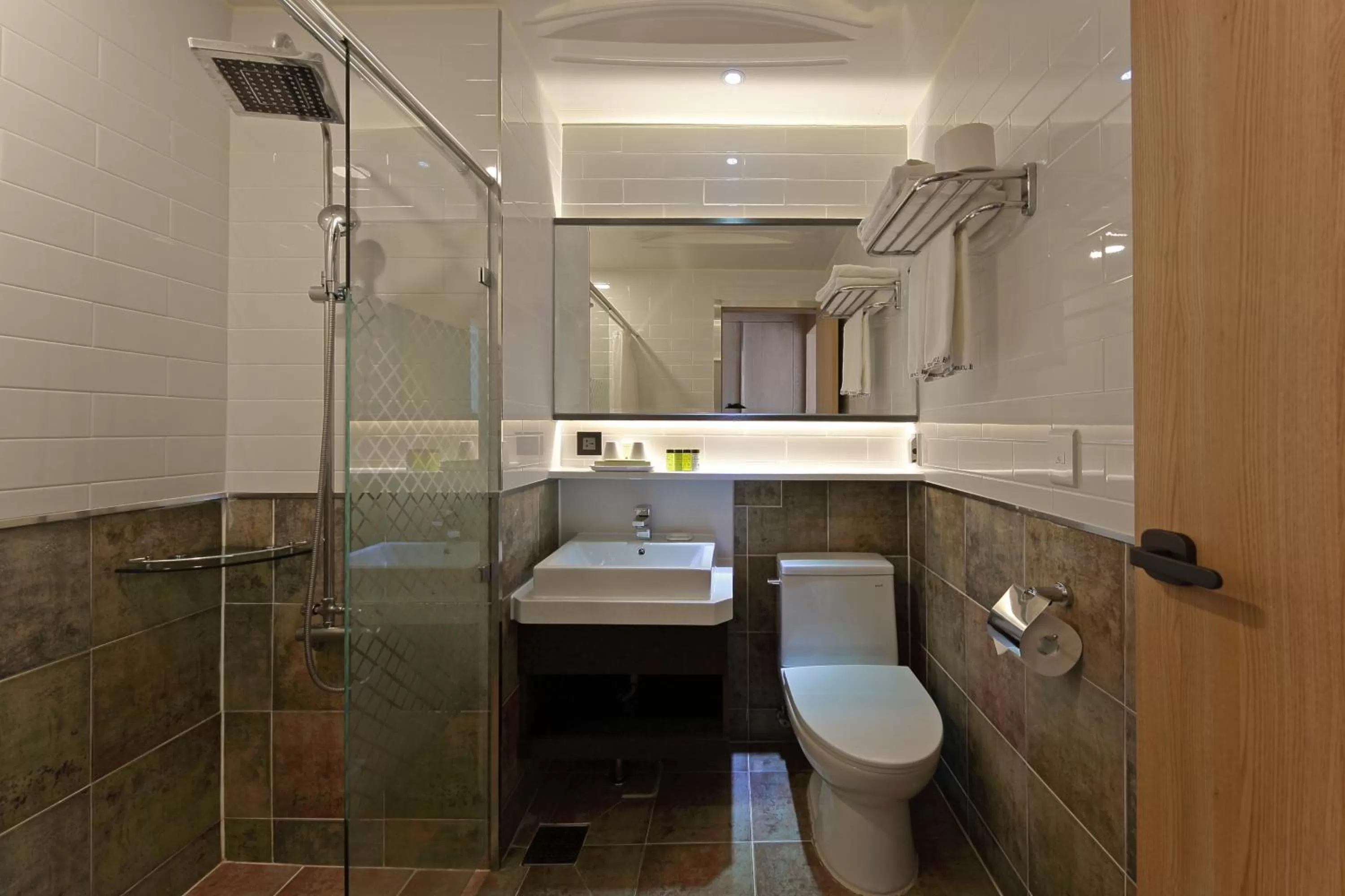 Toilet in Benikea Swiss Rosen Hotel