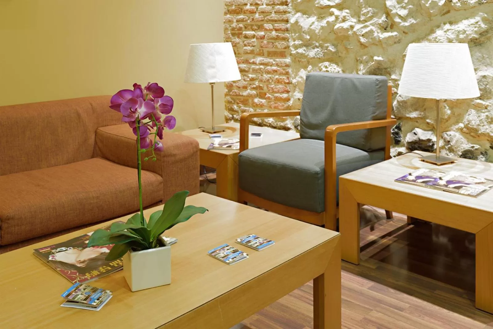 Lobby or reception in Victoria 4 Puerta del Sol