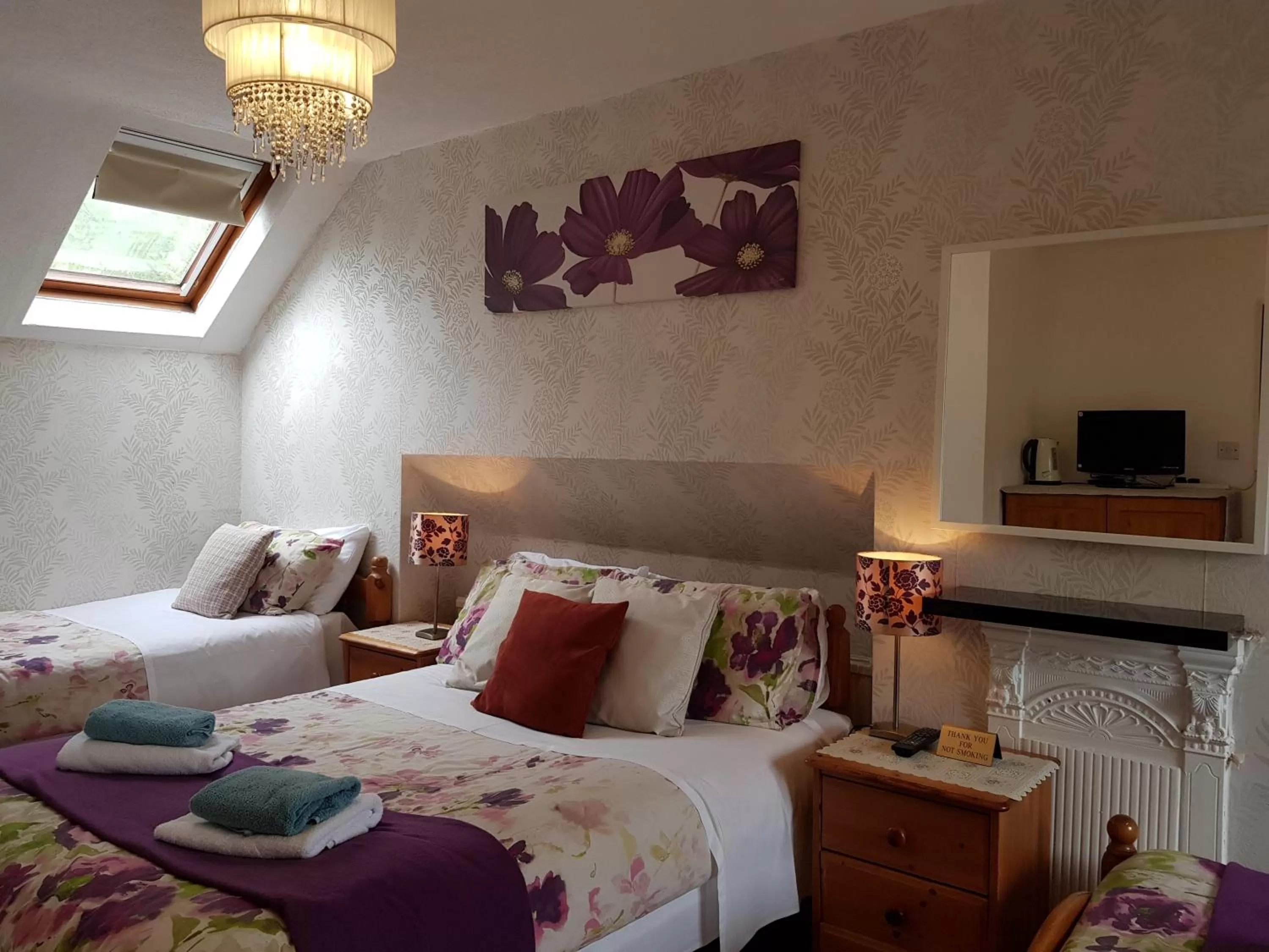 Decorative detail, Bed in Adams Guest House