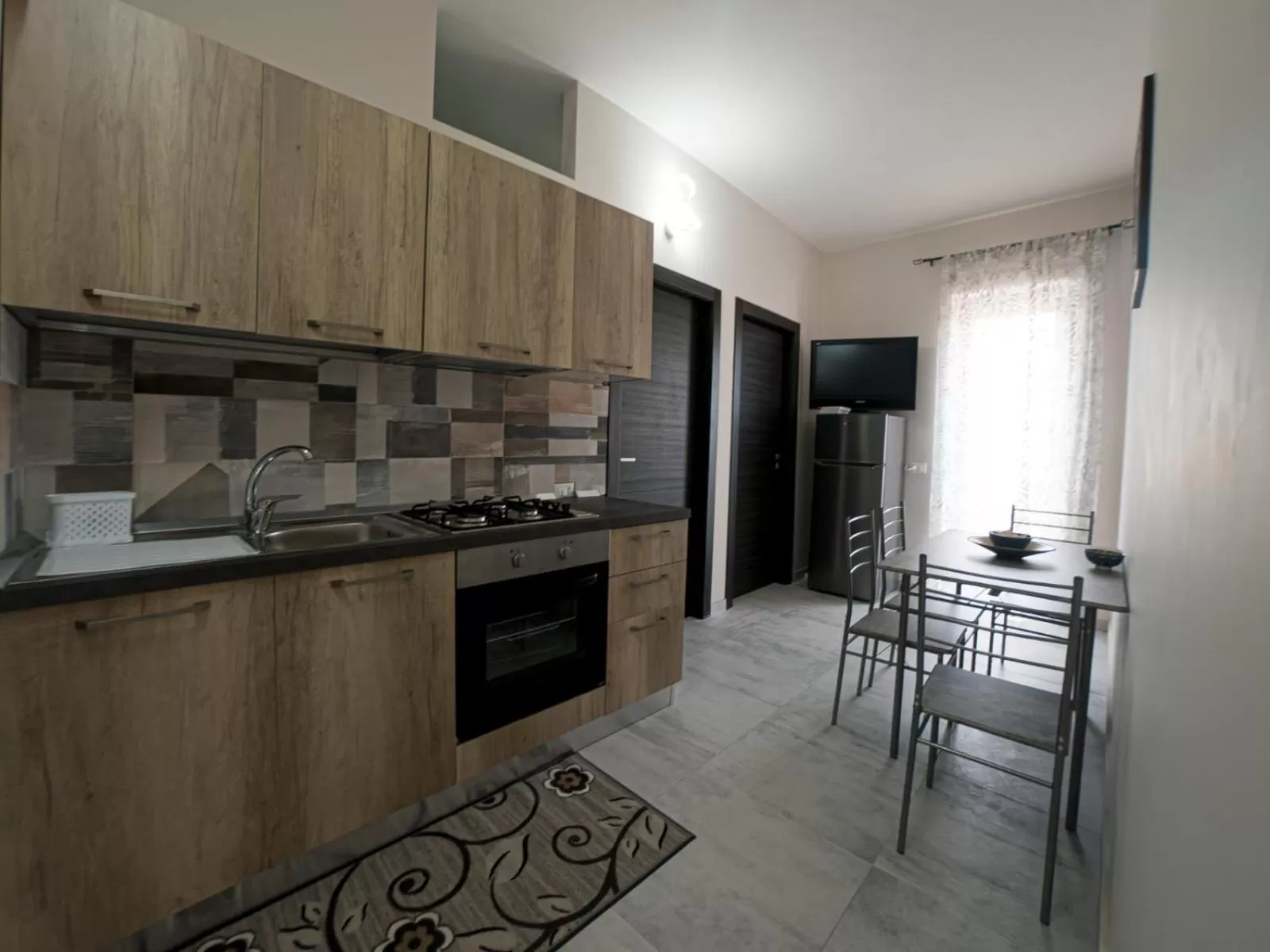 Kitchen or kitchenette in Deep Sea Residence